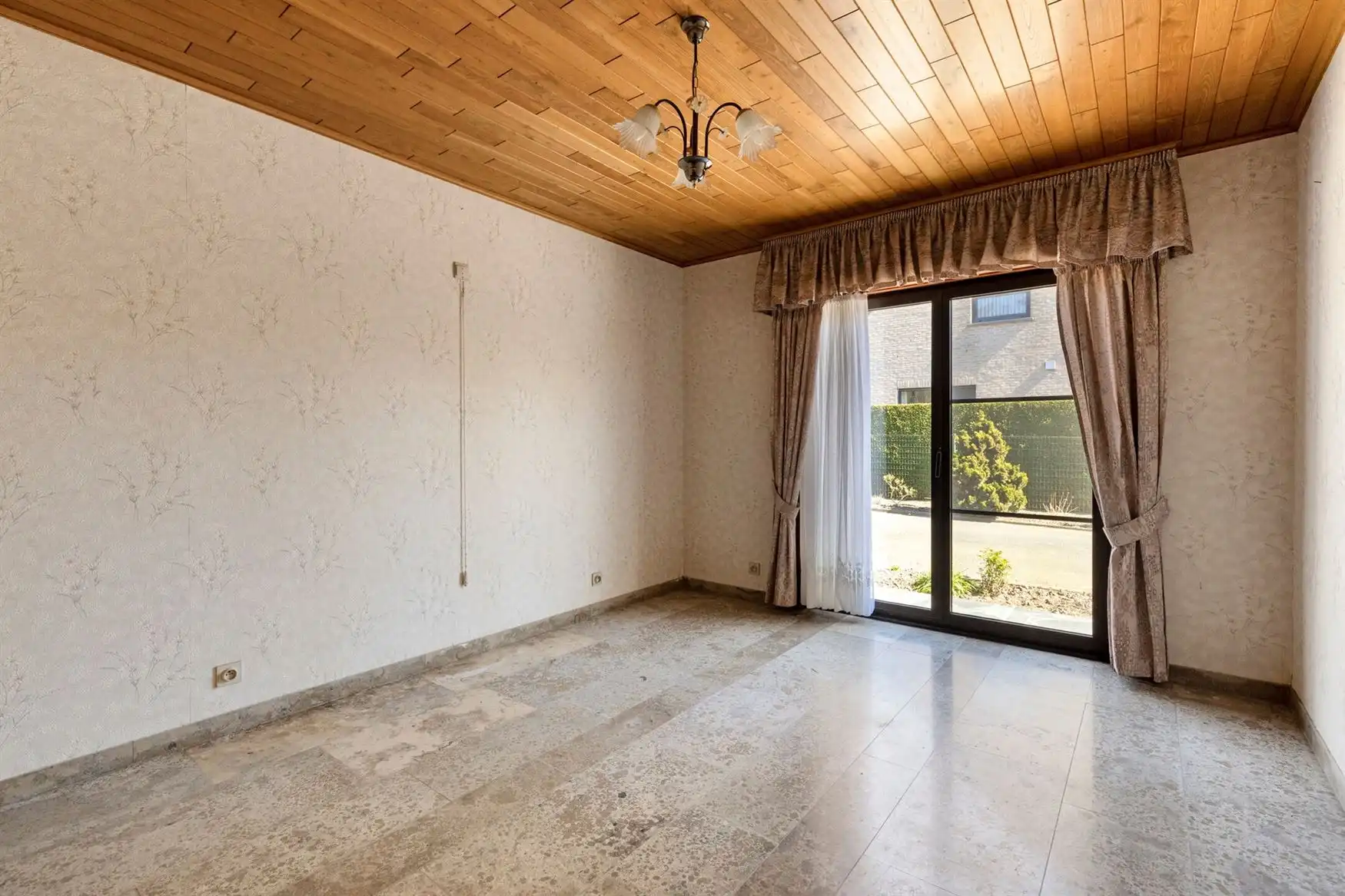 Ruime bungalow op toplocatie foto 15