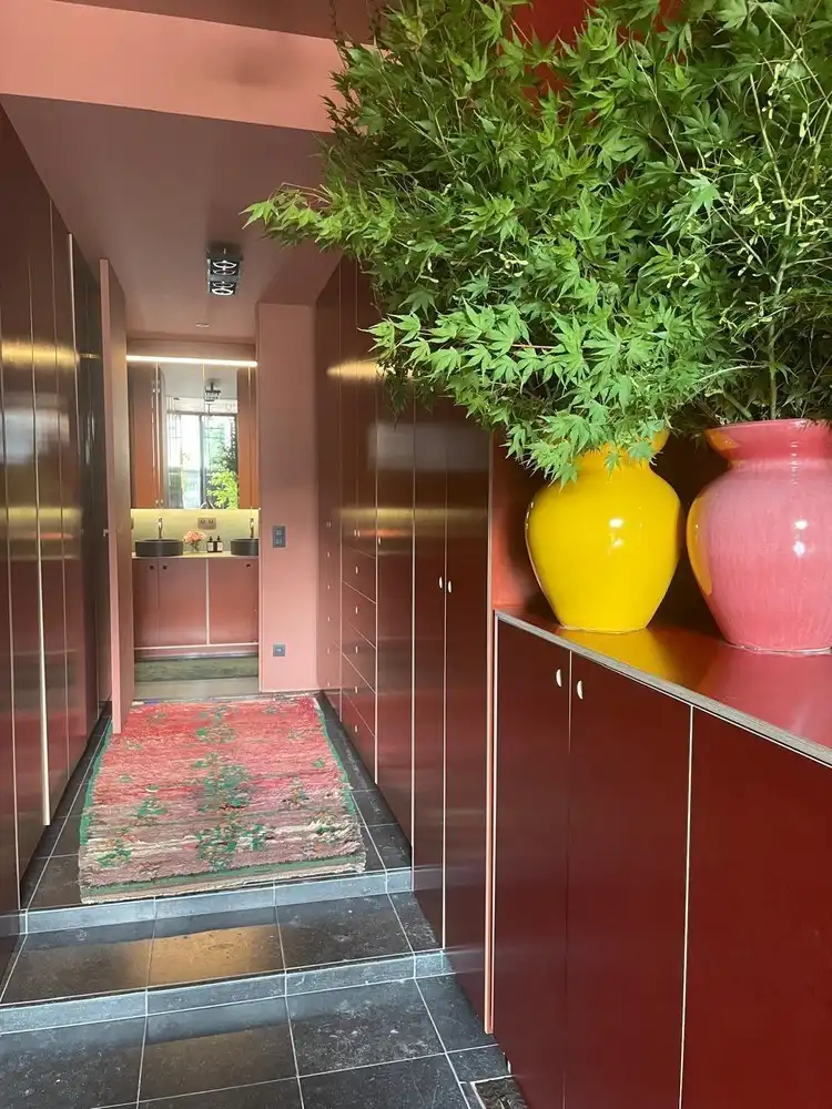 Karaktervolle erfgoedwoning op topligging tegenover de Sint-Gummaruskerk. foto 4