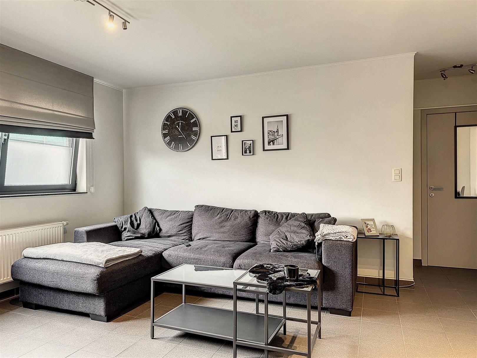 Gezellig instapklaar appartement met garage te Oudegem , nabij Dendermonde foto 3