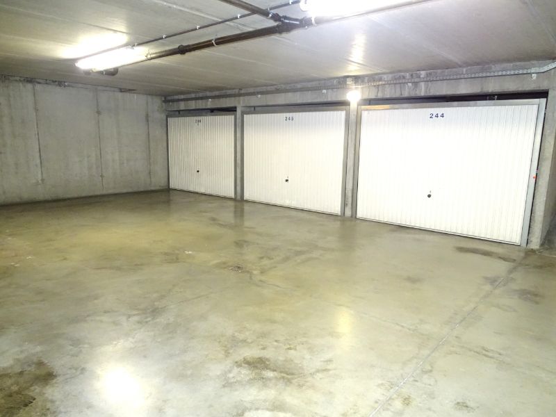 Ondergrondse garage foto 4