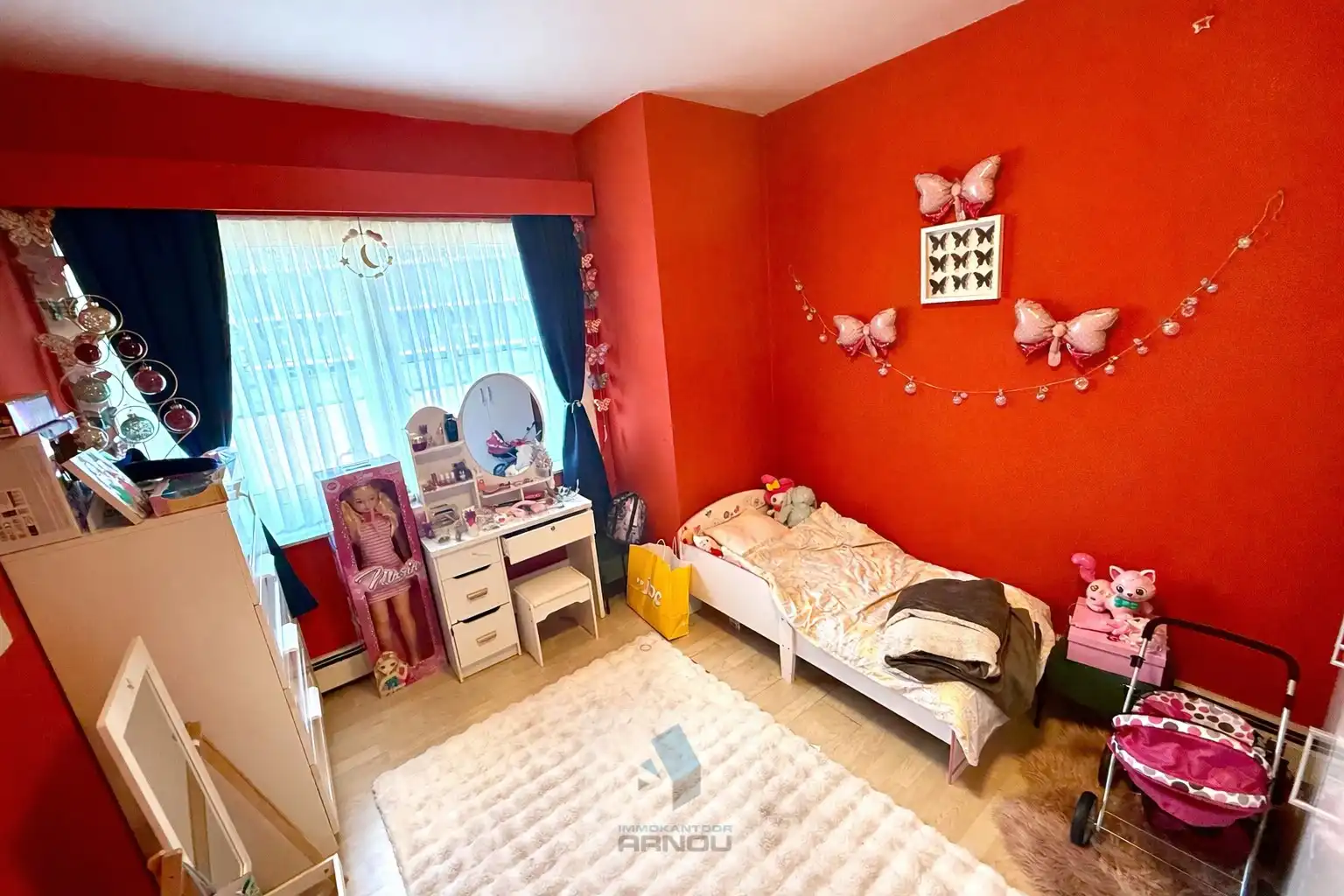 Ruim en lichtrijk appartement met 3 slaapkamers foto 13