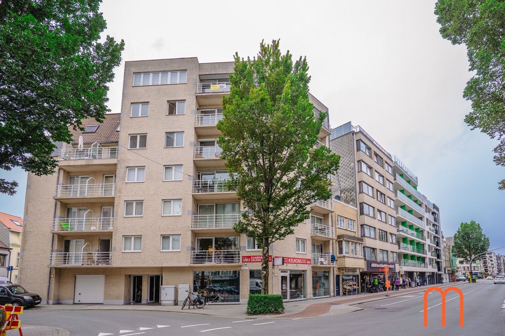 Centraal gelegen appartement met terras – Residentie Zeebries, Oostende. foto {{pictureIndex}}