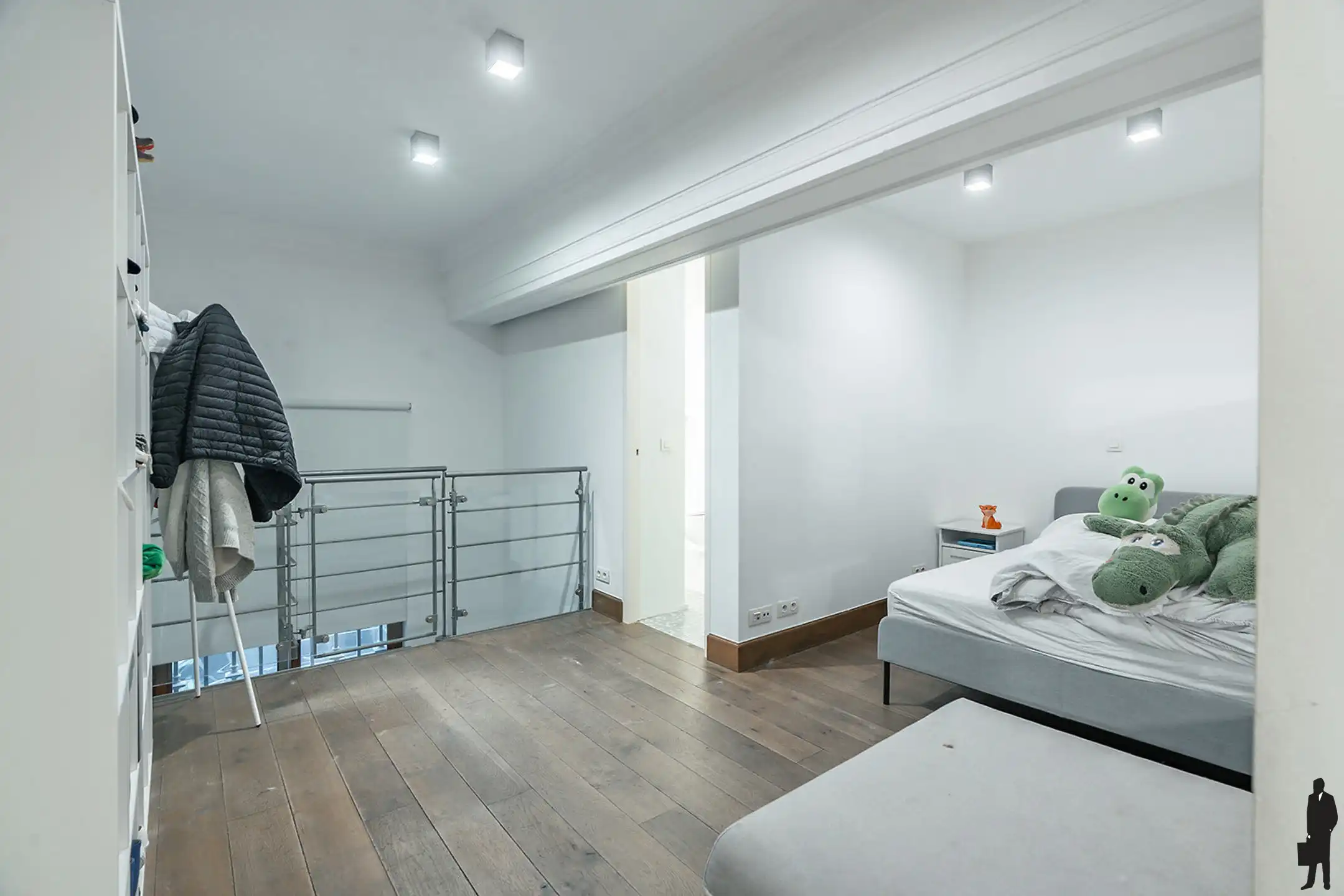 Unieke loftvilla met high-end afwerking en een fenomenale private stadstuin van 400 m² foto 19