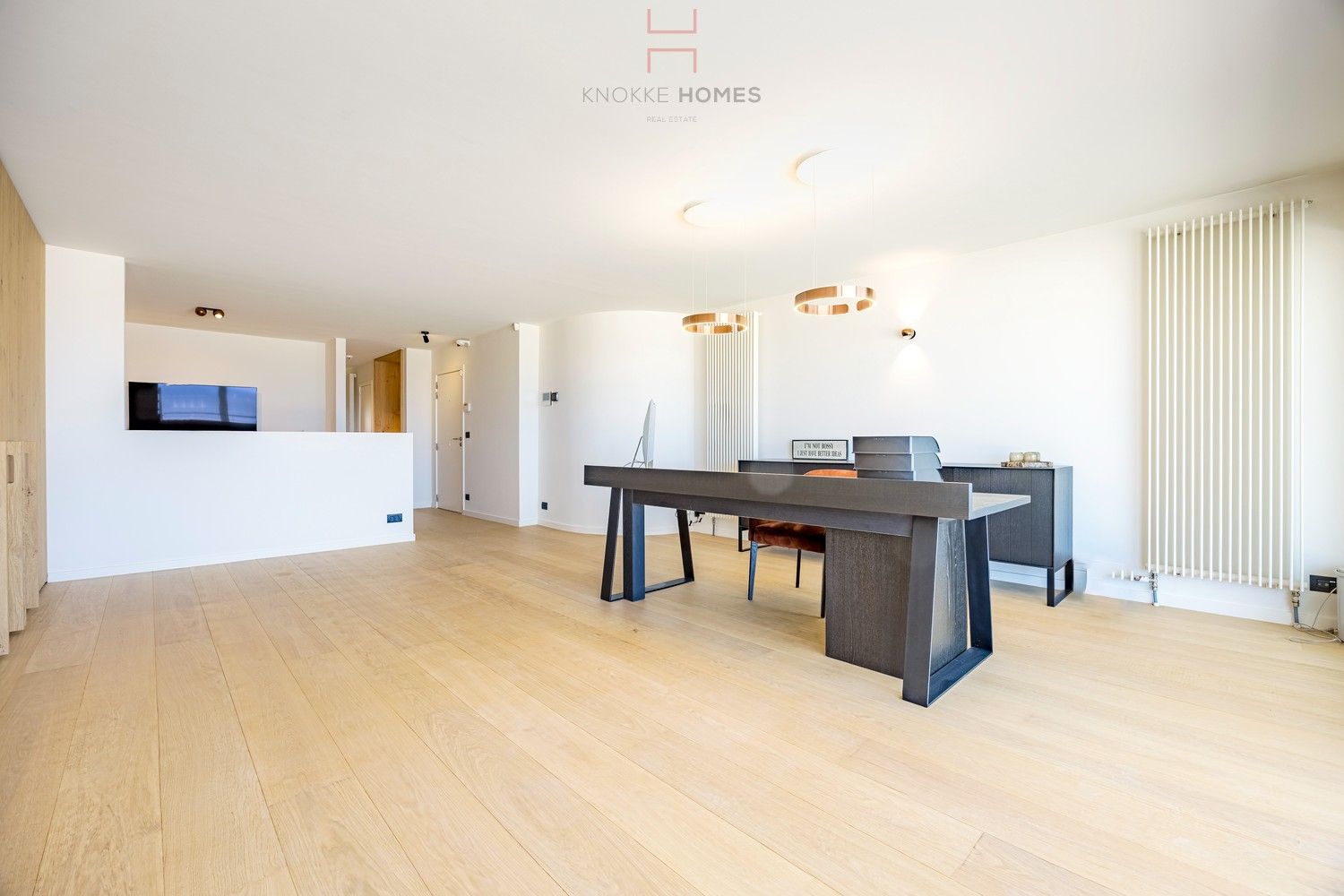 Luxueus gerenoveerd vakantie-appartement op de zeedijk aan het Albertstrand foto 7