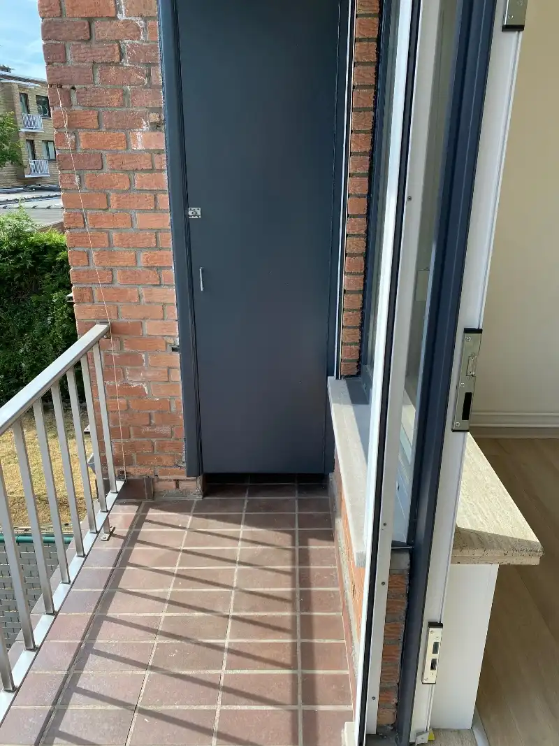 Centraal gelegen tweeslaapkamer appartement foto 9