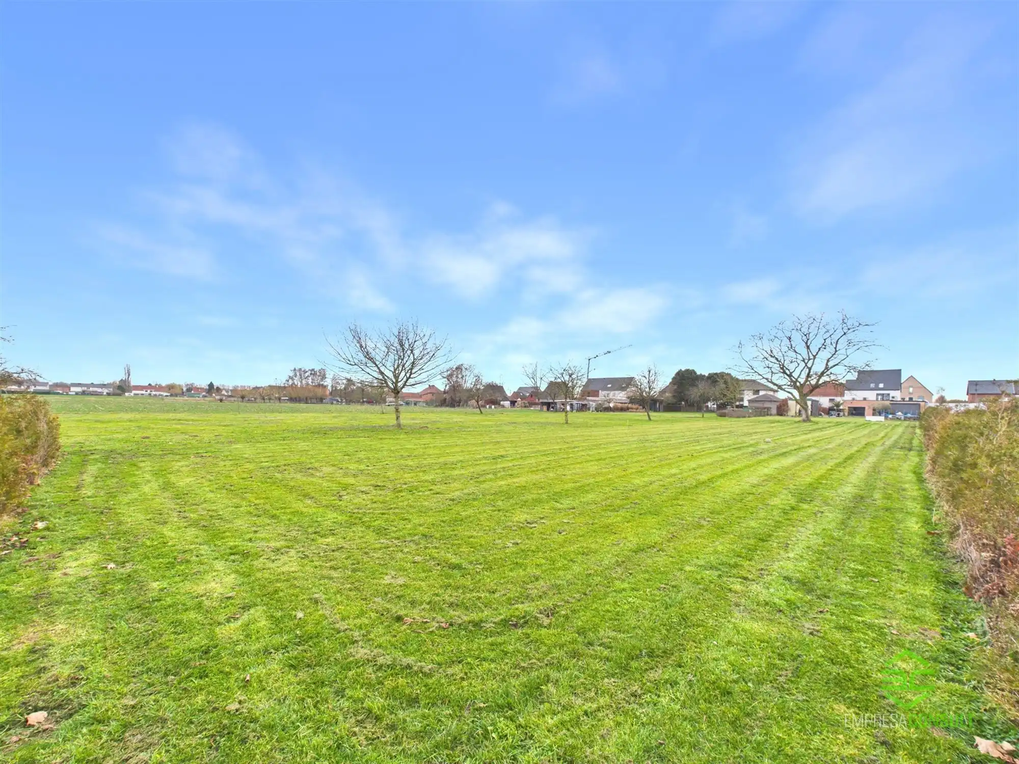 Instapklare gerenoveerde woning met zwembad op 22a 82ca! foto 30