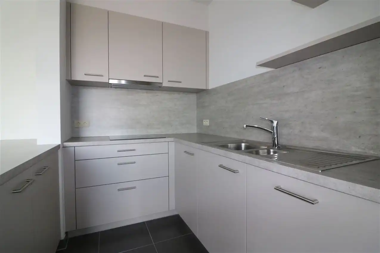  lift, 2 slpk., terras, autostaanplaats, volle centrum foto 32