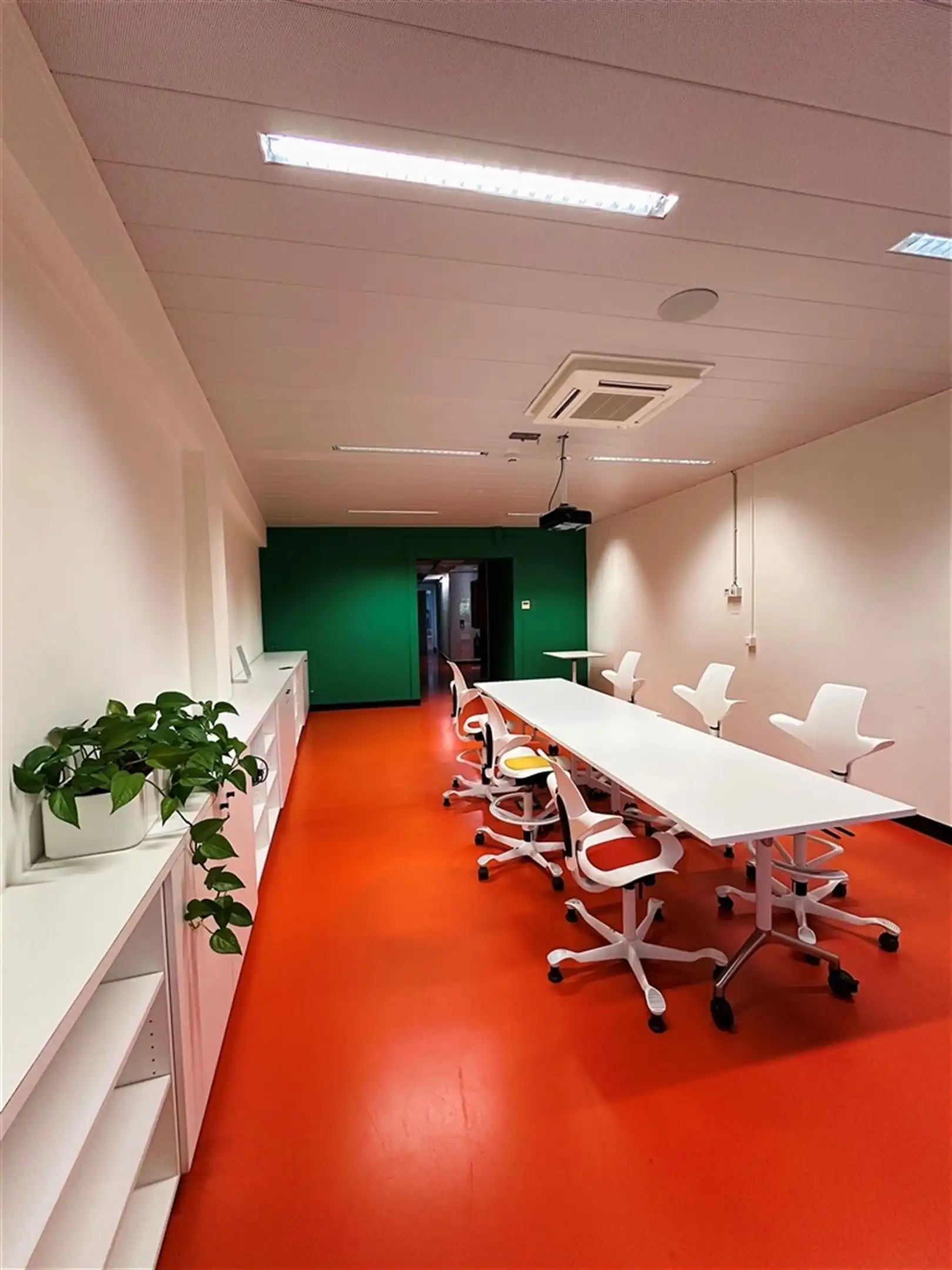 Full service kantoren met vlotte bereikbaarheid in Gent foto 20