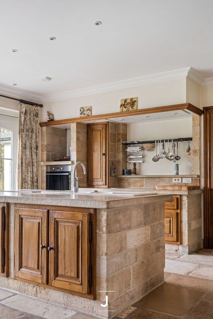 Ruime statige villa op een toplocatie te Beveren-Leie foto 15