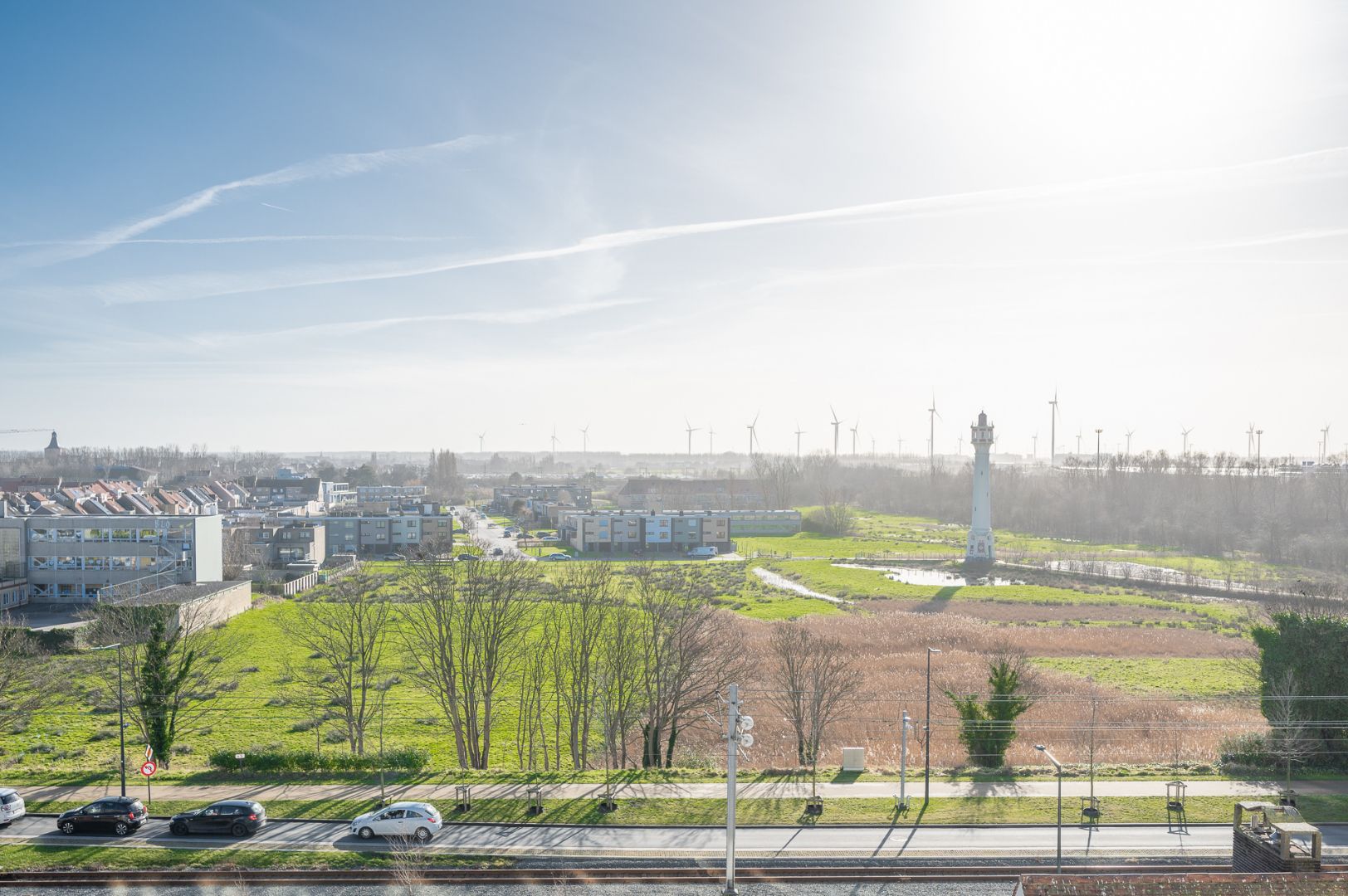 Vernieuwd zonnig appartement met open zicht foto 3