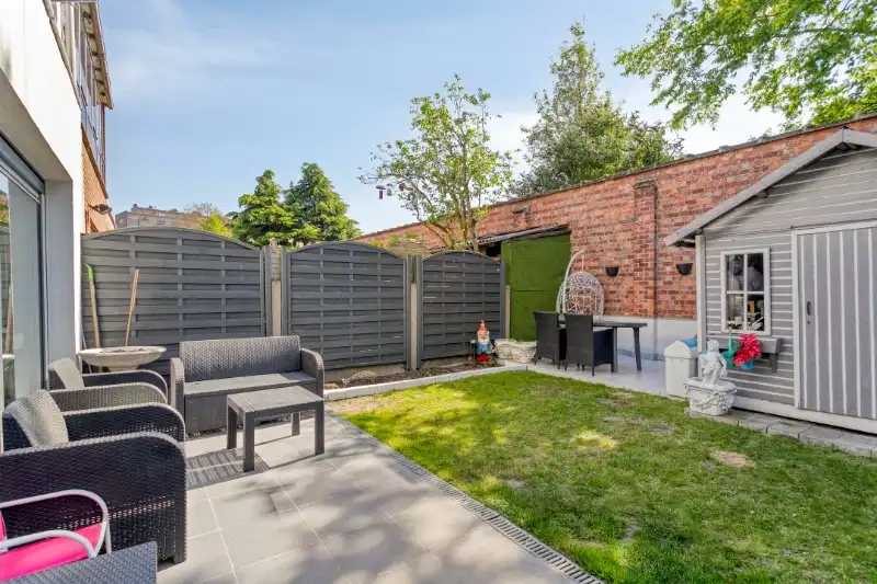 instapklare woning met tuin in een rustige straat te Gent foto 10