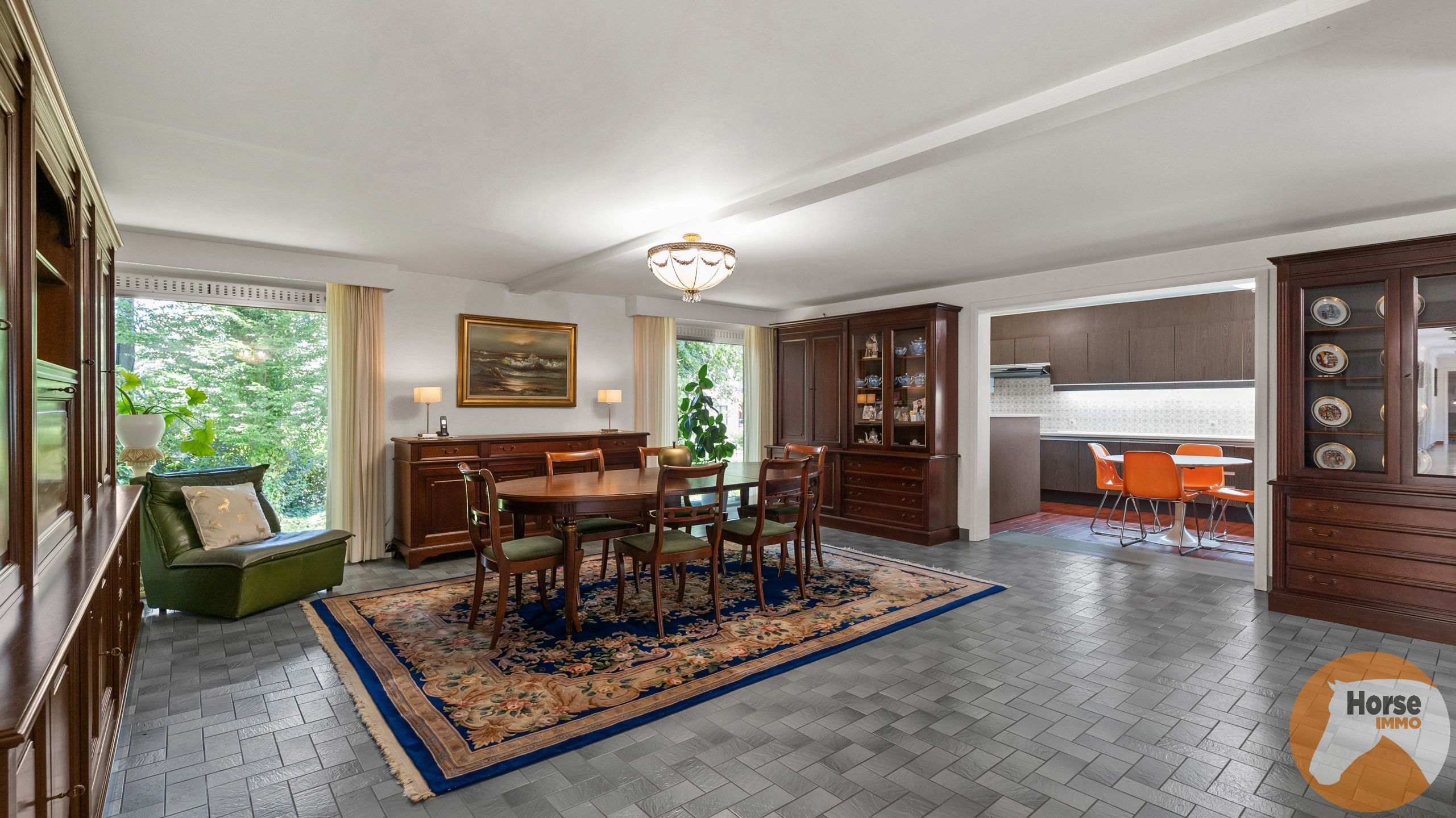 BERINGEN - Imposante woning met handelsruimte op +/-30a foto 7