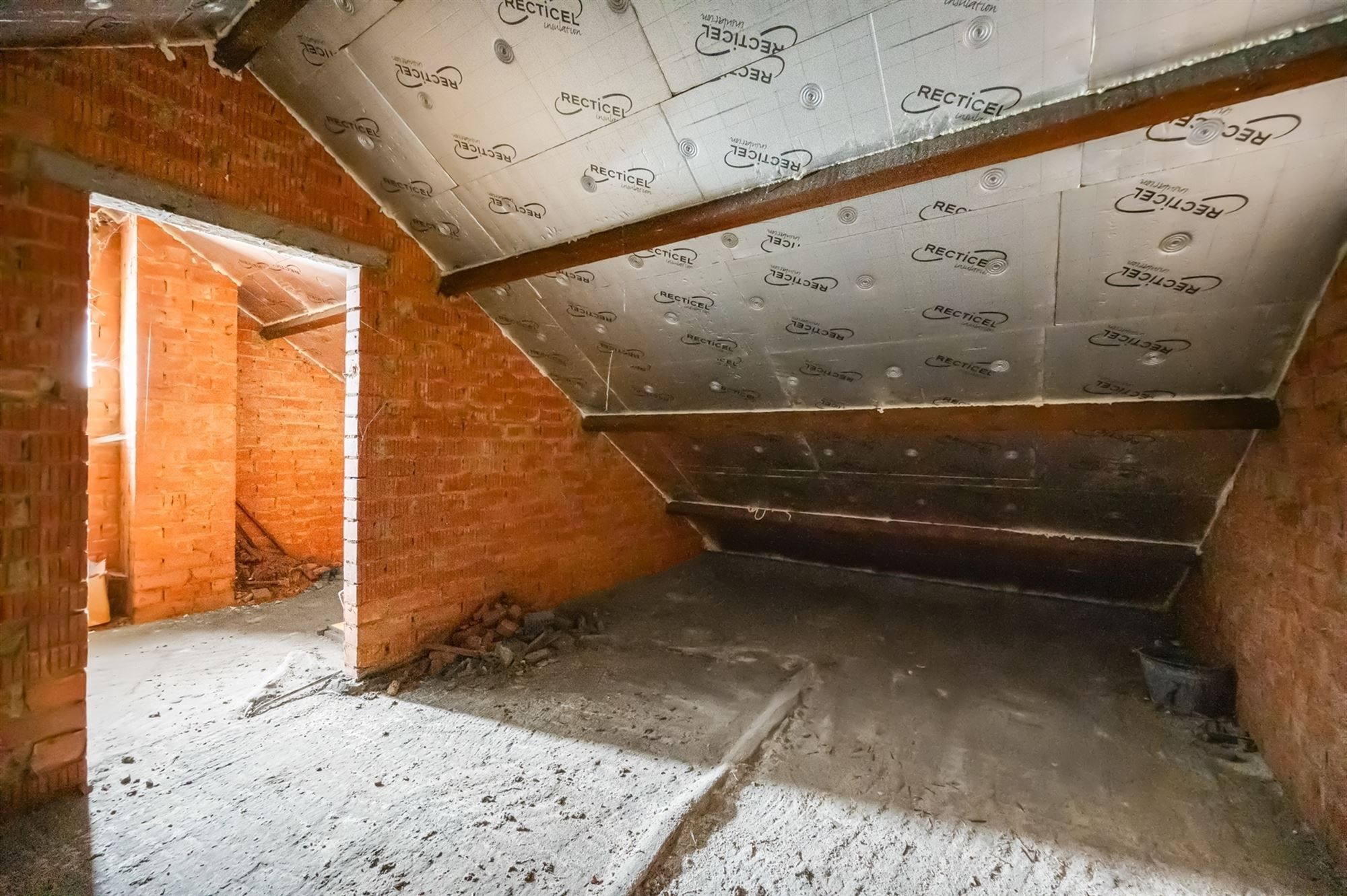 Woning met veel potentieel om een uitstekende locatie te Walem foto 13