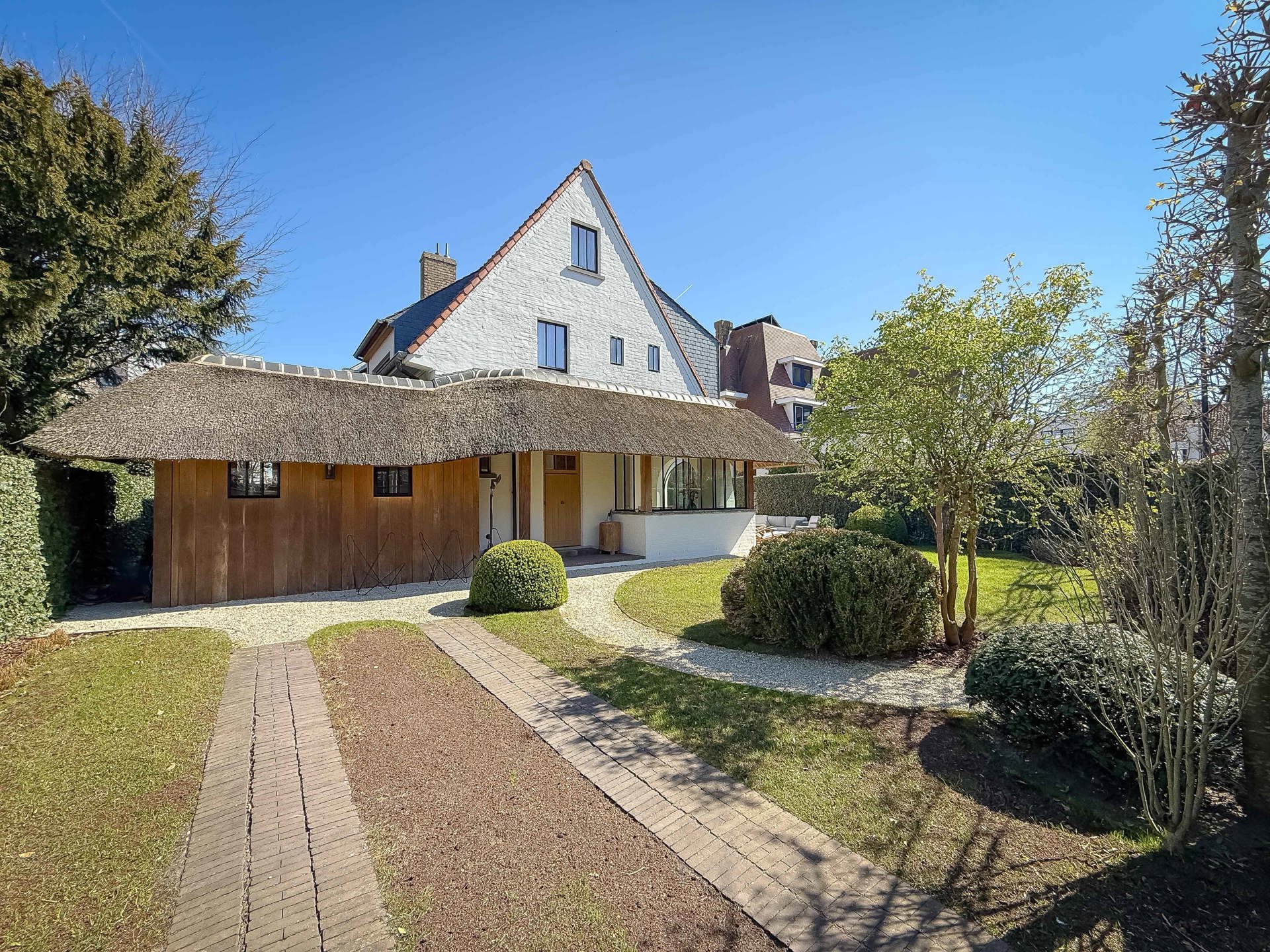 Stijlvol gerenoveerde villa op topligging nabij het Zegemeer foto 27