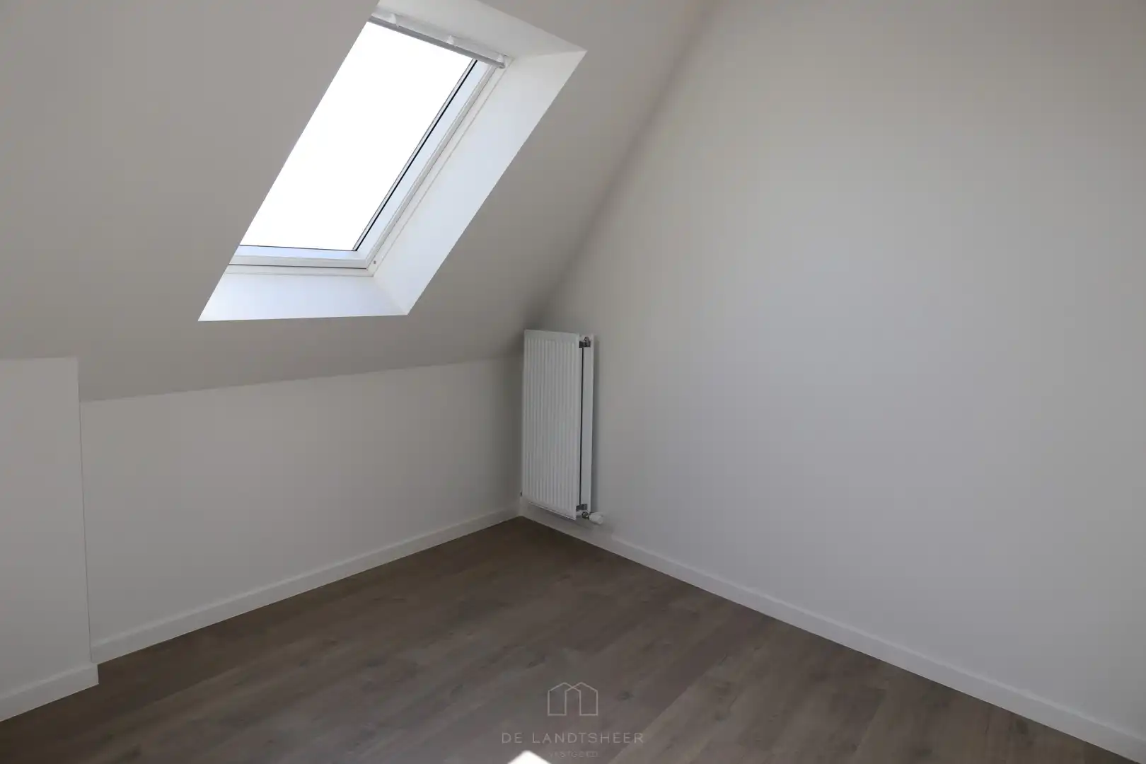 Ruim en lichtrijk duplexappartement van 129 m² met 2 slaapkamers en terras in Mariekerke foto 8