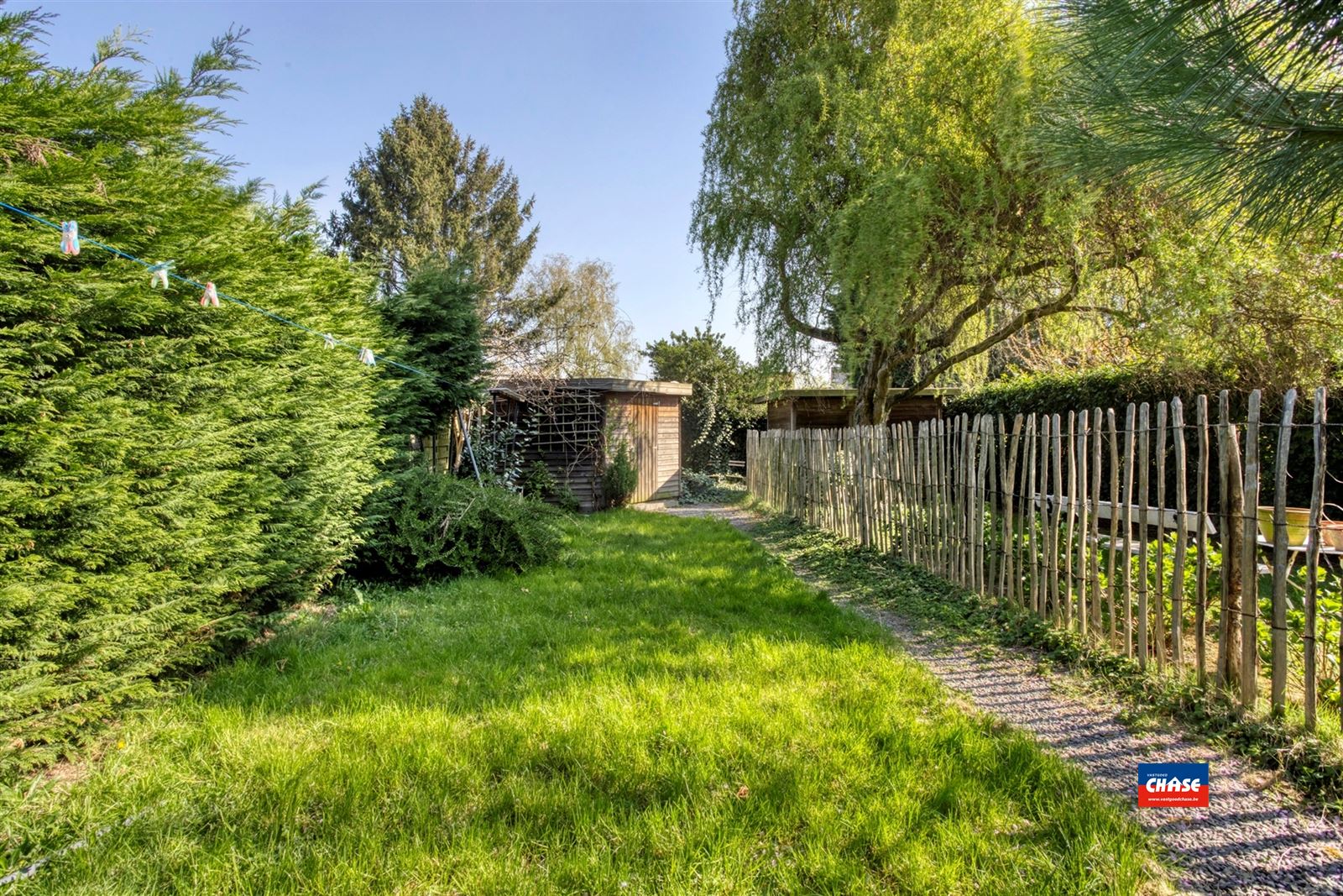 Recent gerenoveerde woning met 3 slaapkamers en tuin foto 5