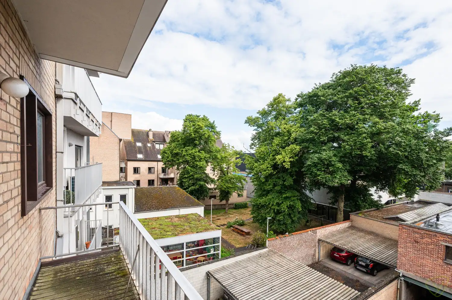 Centraal gelegen appartement met 2 slaapkamers in Eeklo foto 12