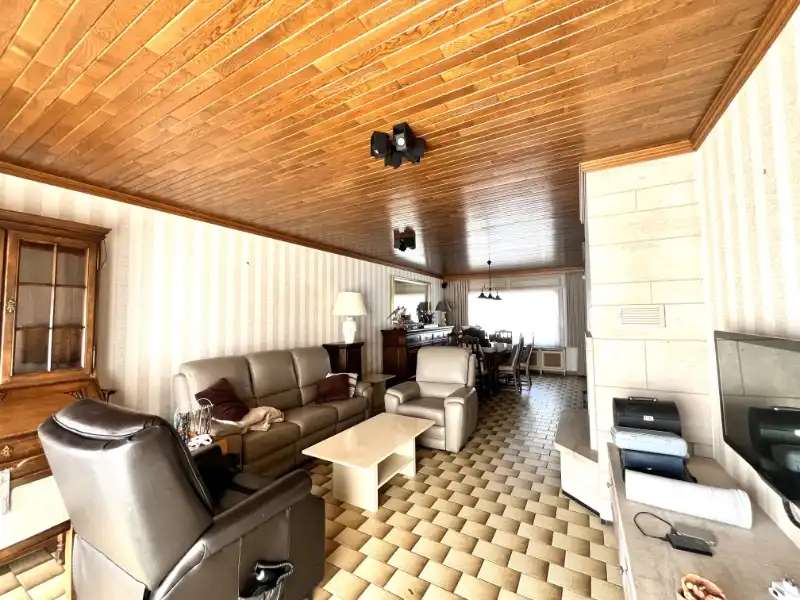 Woning met 3 slpkms en 14 zonnepanelen foto 5