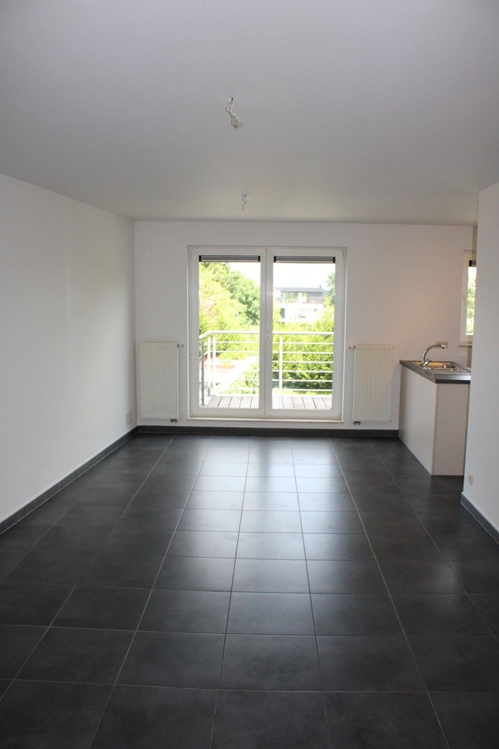 Centraal gelegen appartement te huur foto 2