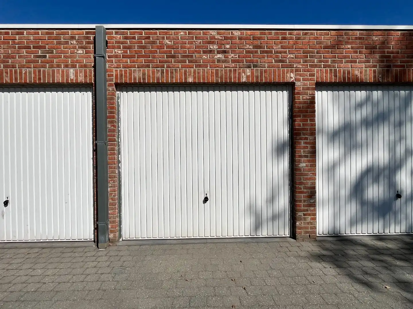 Verzorgde woning met 4 slpks in rustige woonwijk foto 23