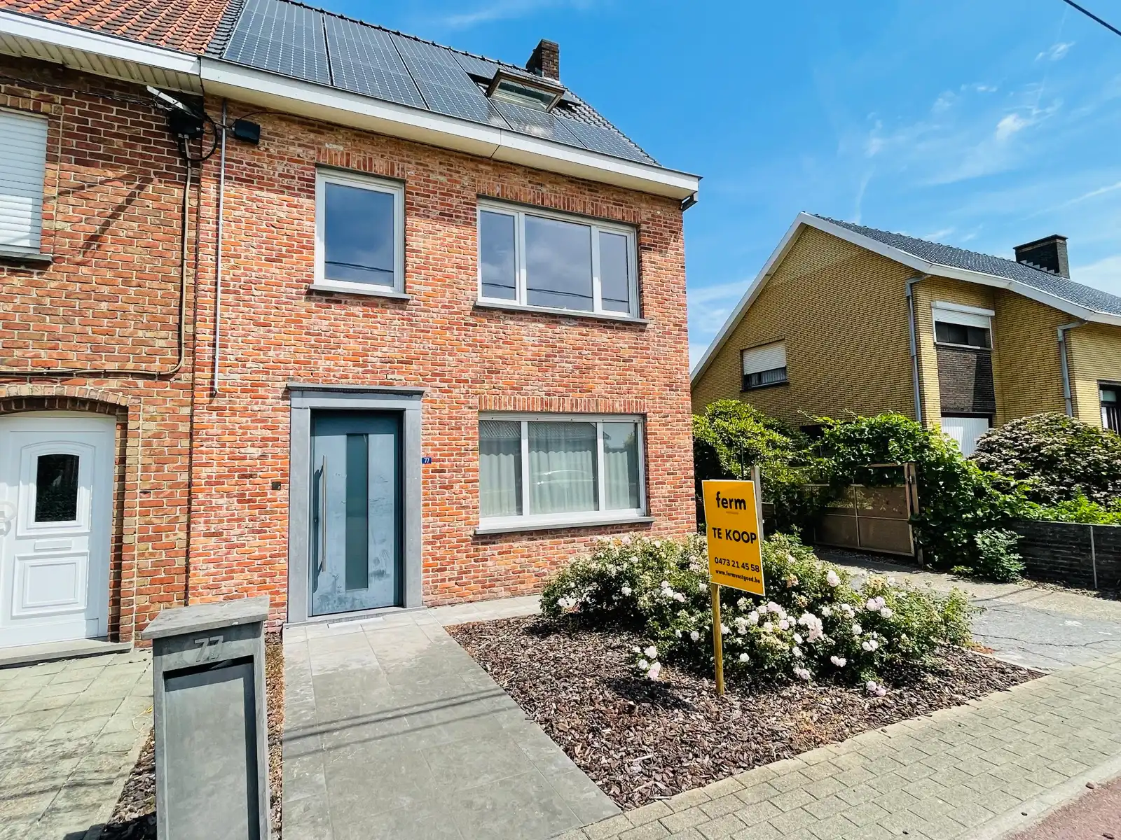 Huis te koop foto {{pictureIndex}}