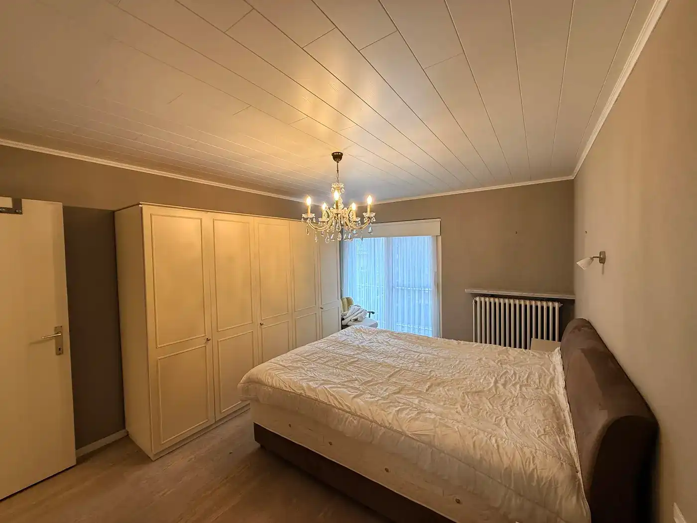 Instapklaar 2-slaapkamerappartement in het hart van Izegem foto 10