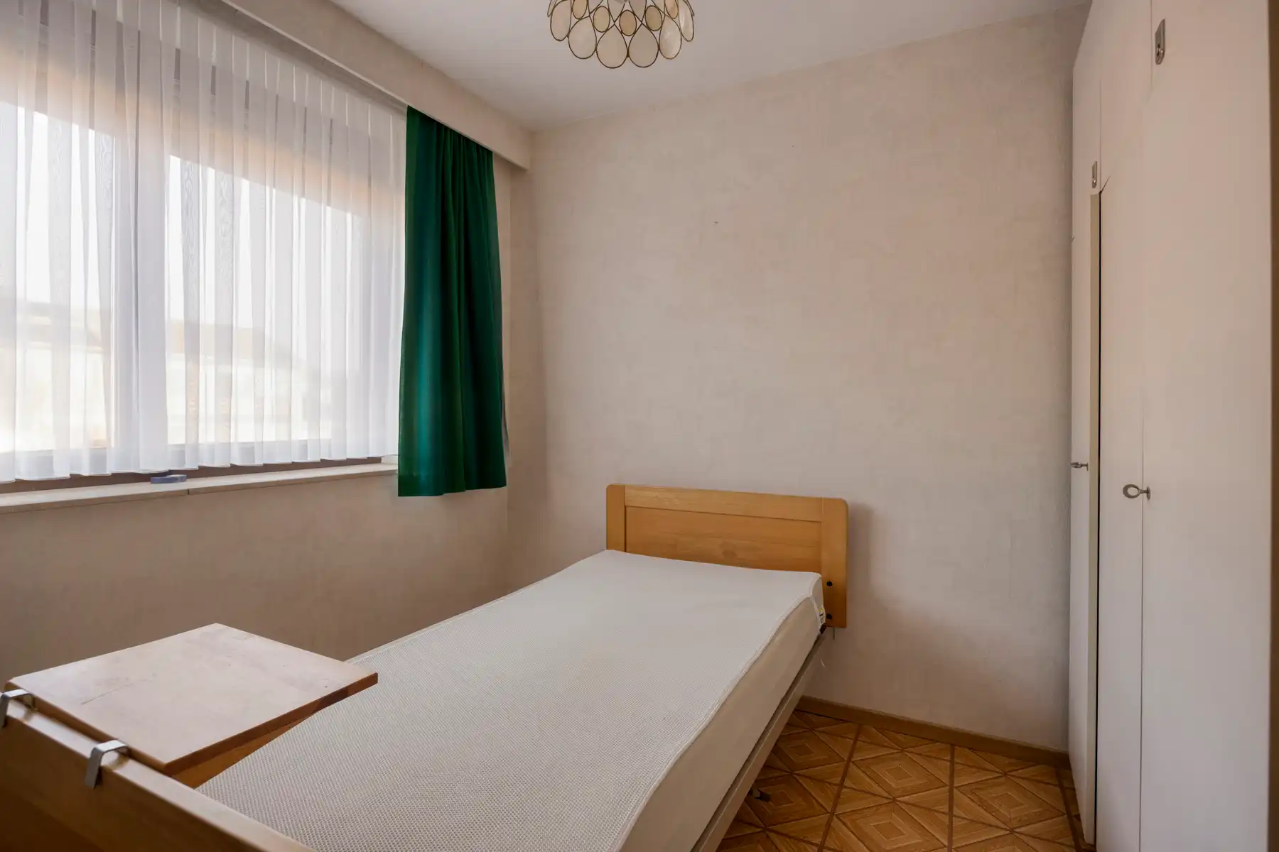 Rustig gelegen rijwoning met 3 slaapkamers foto 14