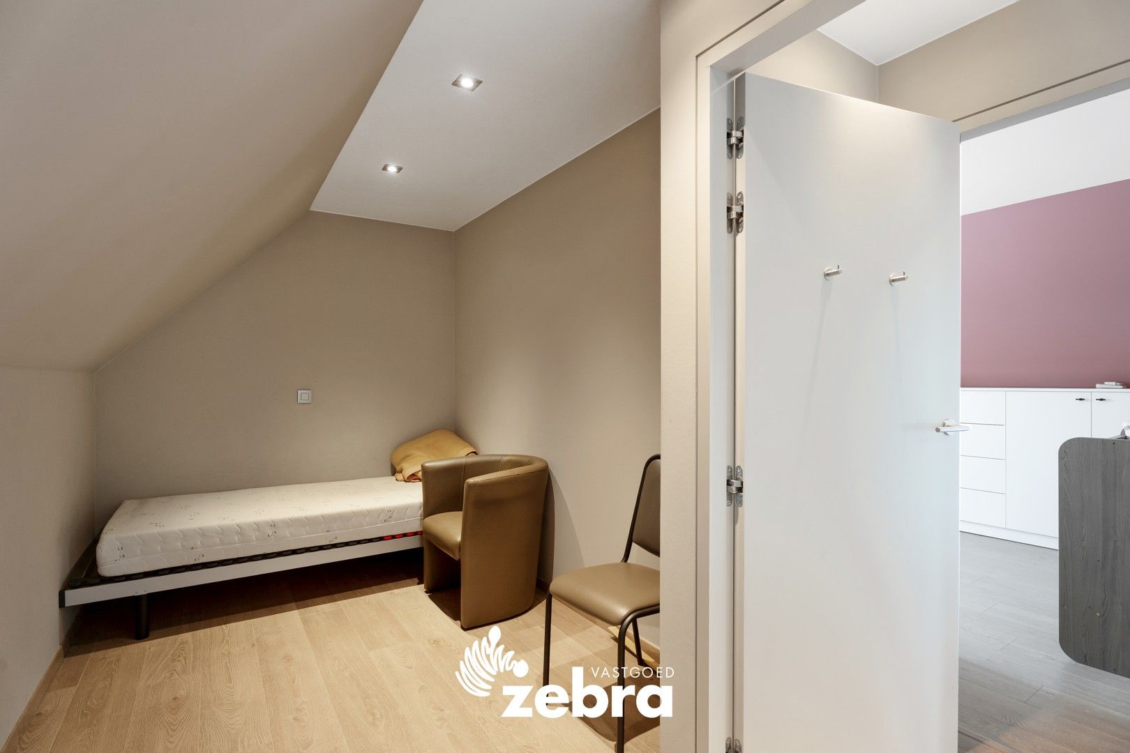 Open bebouwing met drie slaapkamers en 2 badkamers te Ingelmunster! foto 17