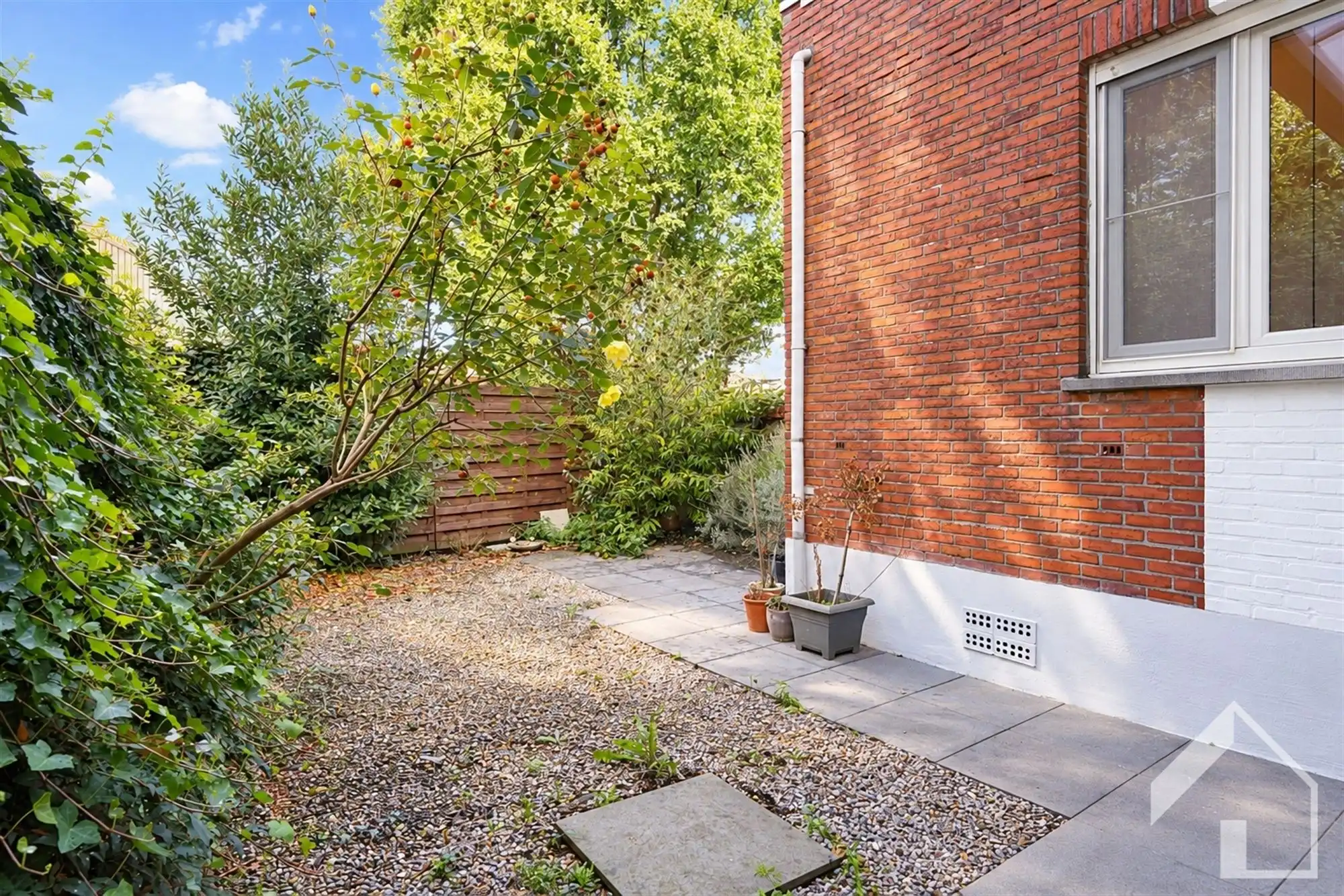 Gelijkvloersappartement op toplocatie met 1 slaapkamer en leuk stadstuintje in centrum Ekeren foto 11