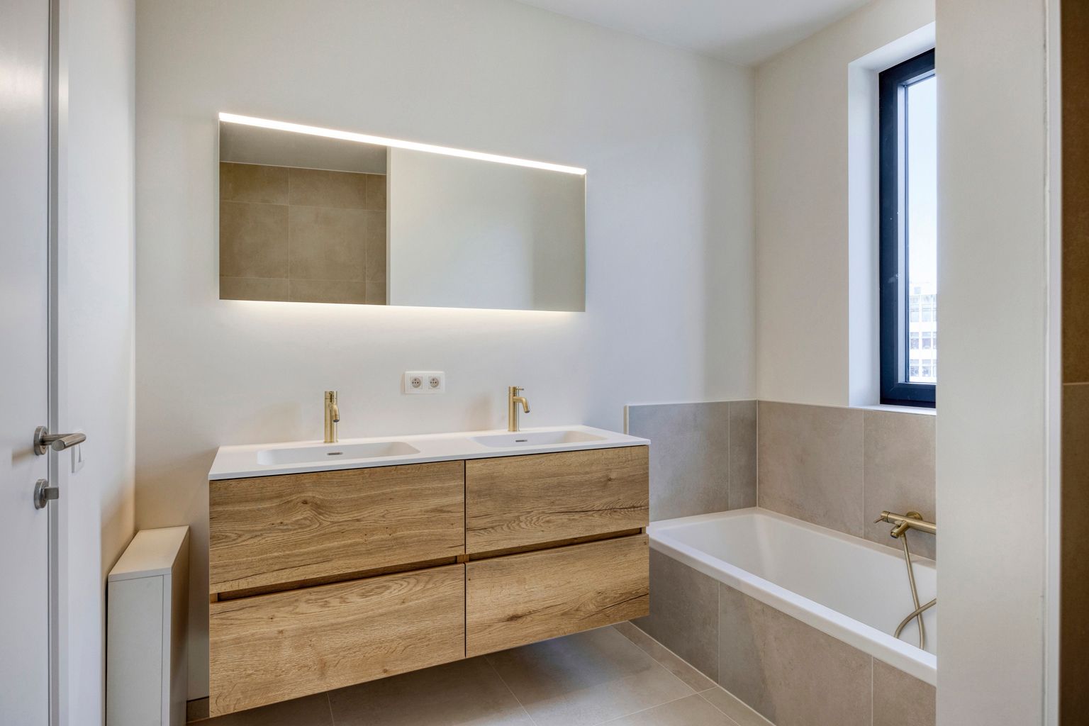 LUXUEUZE PENTHOUSE MOGELIJKS AAN 6% BTW foto 22