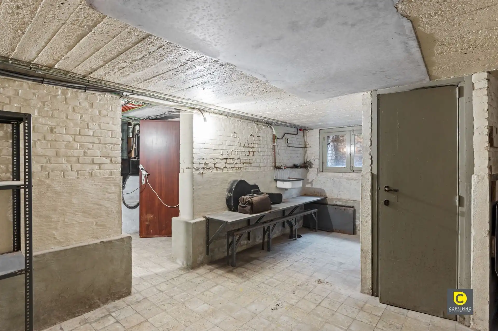 Woning met gezellige tuin en garage op centrale ligging! foto 10