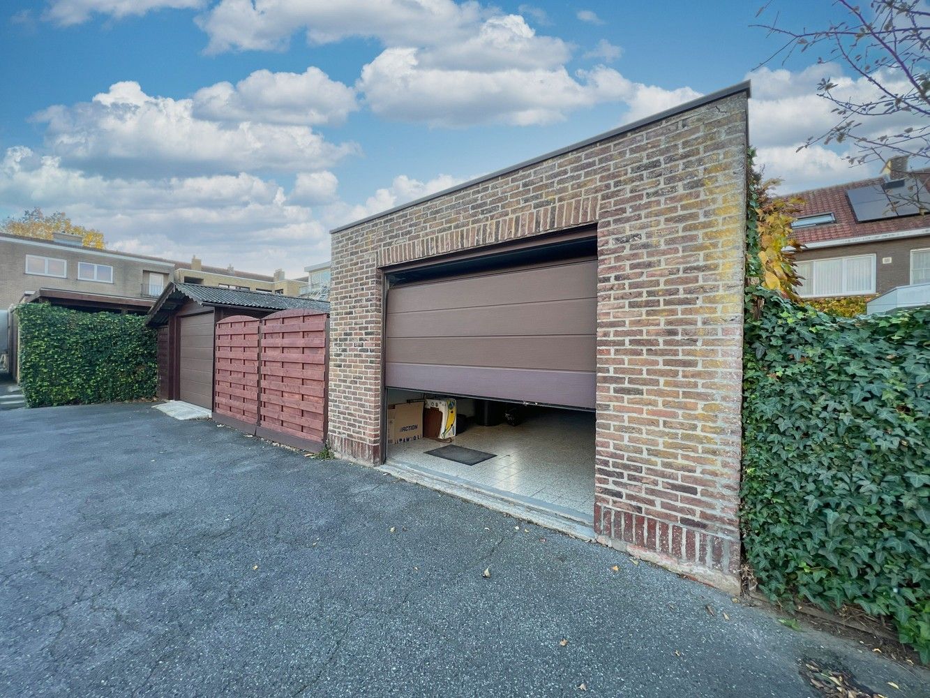 Topper! Stijlvolle woning met zonnige tuin + 2x garage foto 24