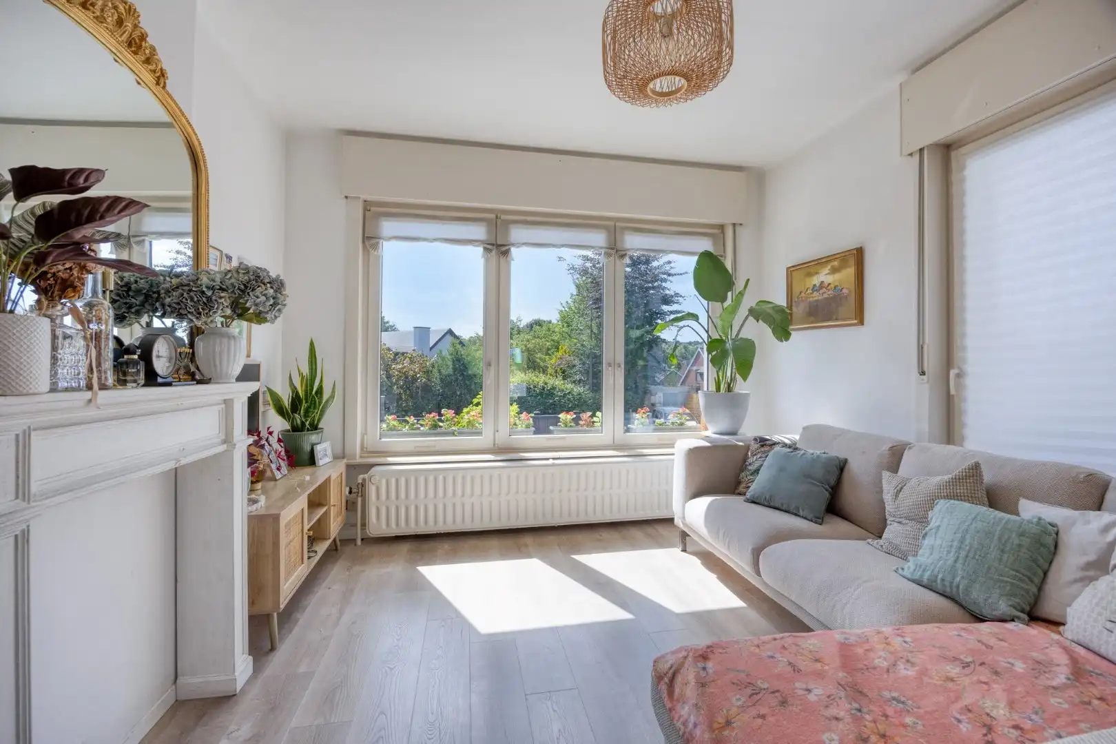 4 gevel VILLA met 3 slaapkamers + bureau, ruime tuin – 1652 ALSEMBERG (BEERSEL) foto 8