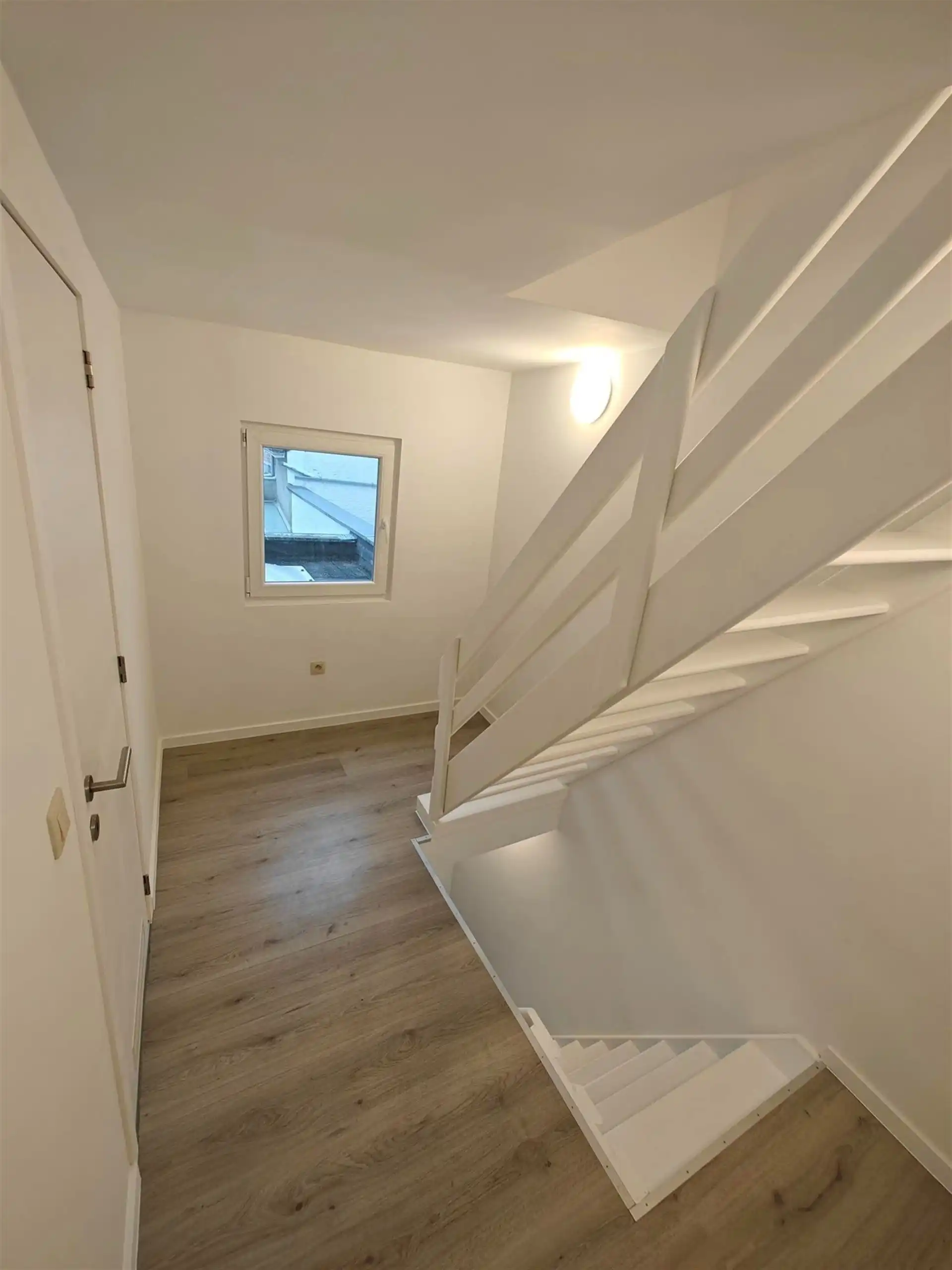 Gezellige woning met stadstuin! foto 9