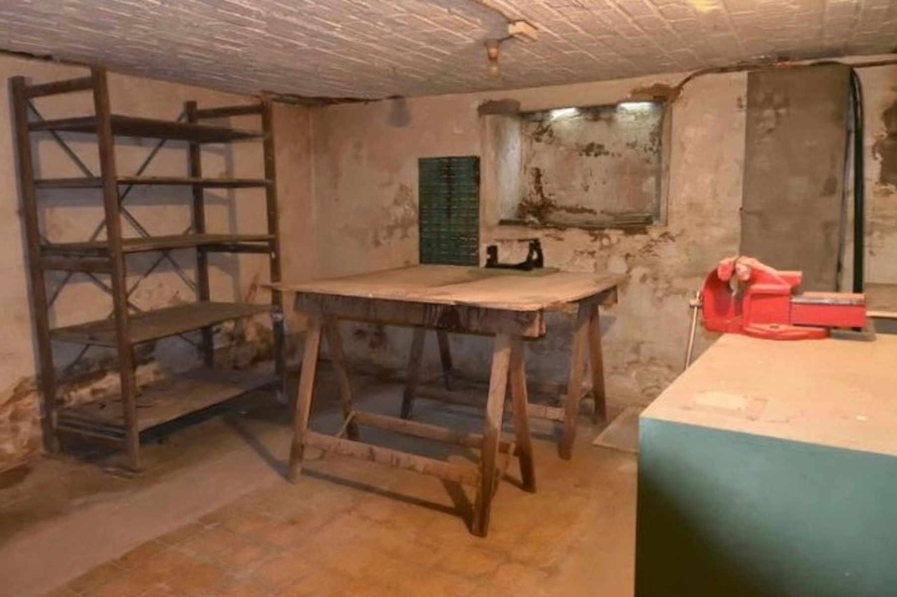 Zéér ruime gerenoveerde woning met 5 grote slaapkamers. foto 29