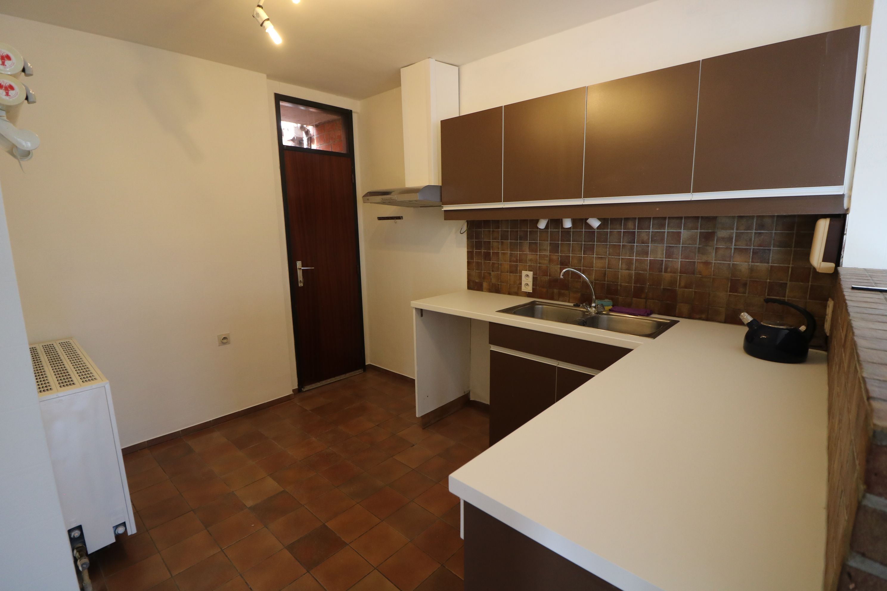 Lichtrijk 3-slaapkamerappartement met garage vlakbij het centrum van Blankenberge. foto 4