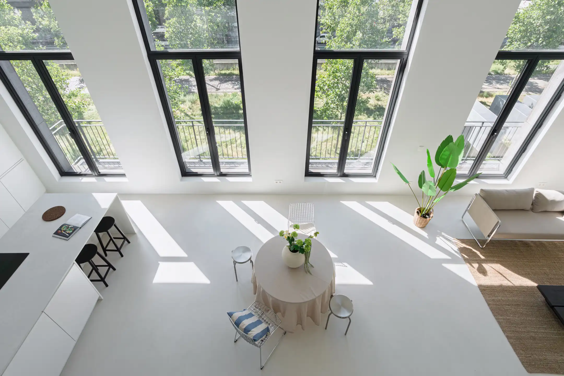 ANTWERPEN - Ruime loft met ruim terras nabij Graanmarkt foto 17