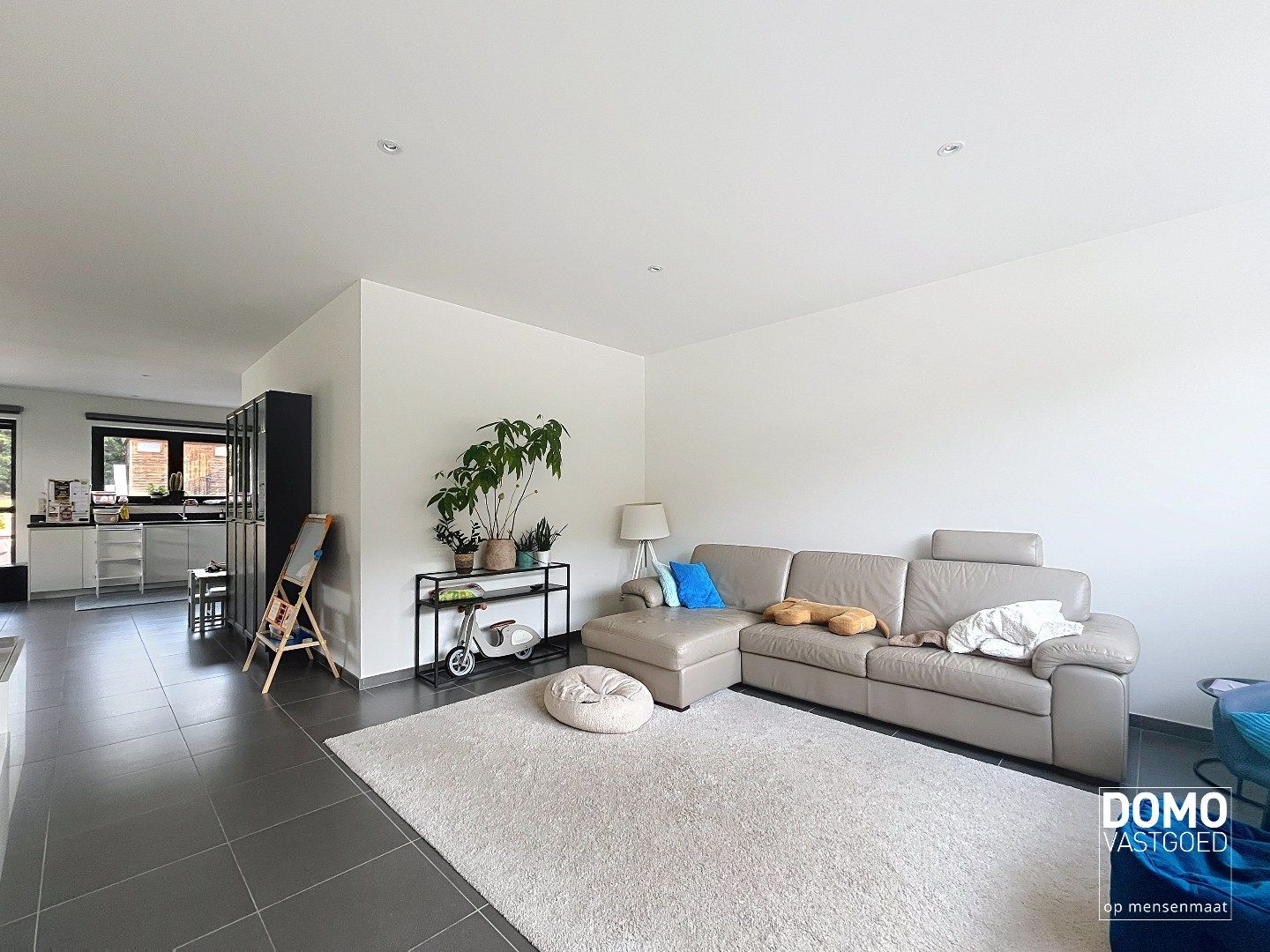 RUIME NIEUWBOUWWONING MET 3 SLAAPKAMERS, TUIN EN TERRAS TE BERINGEN (PAAL) foto 2