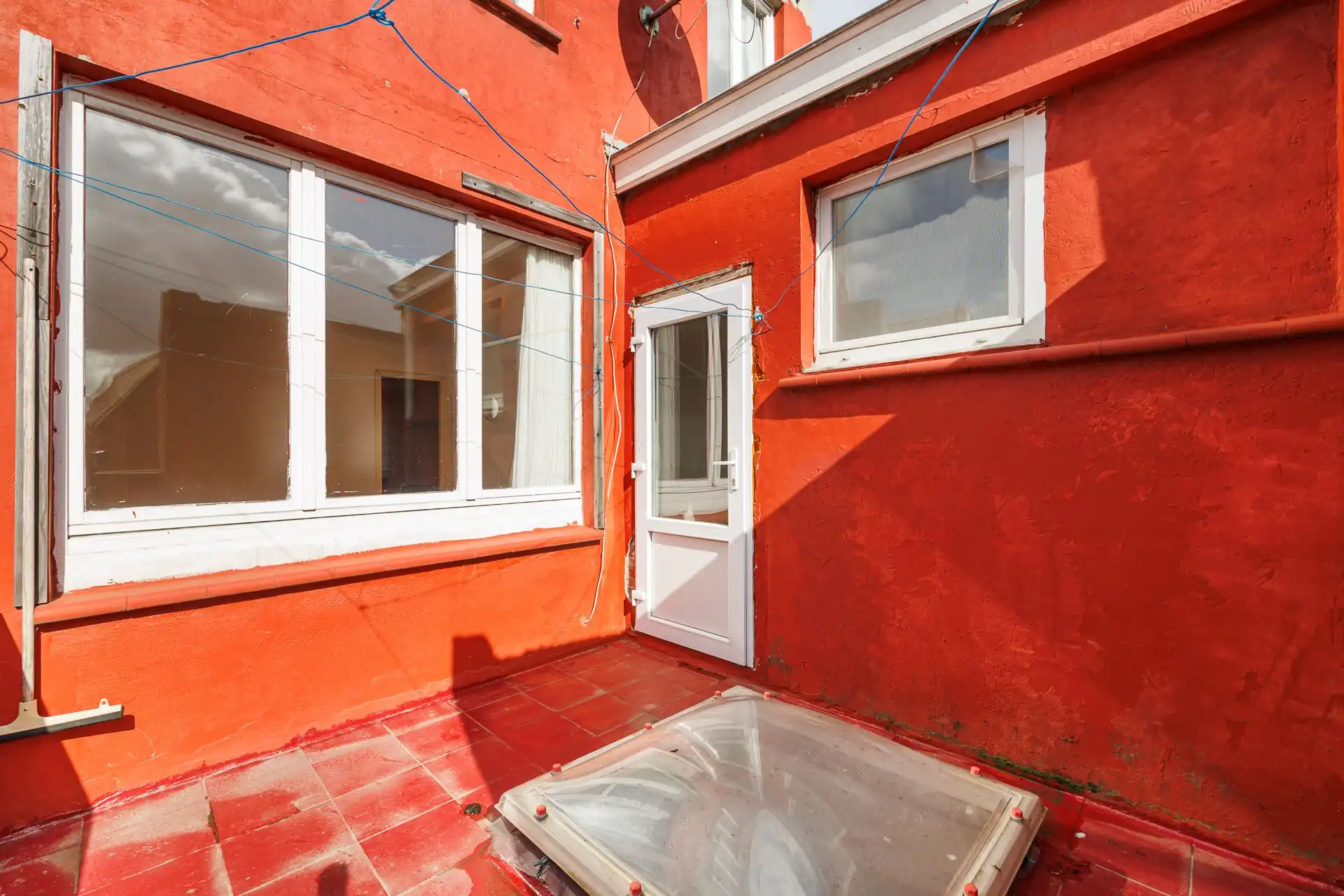 Te renoveren bel-etage met garage en dakterras foto 12