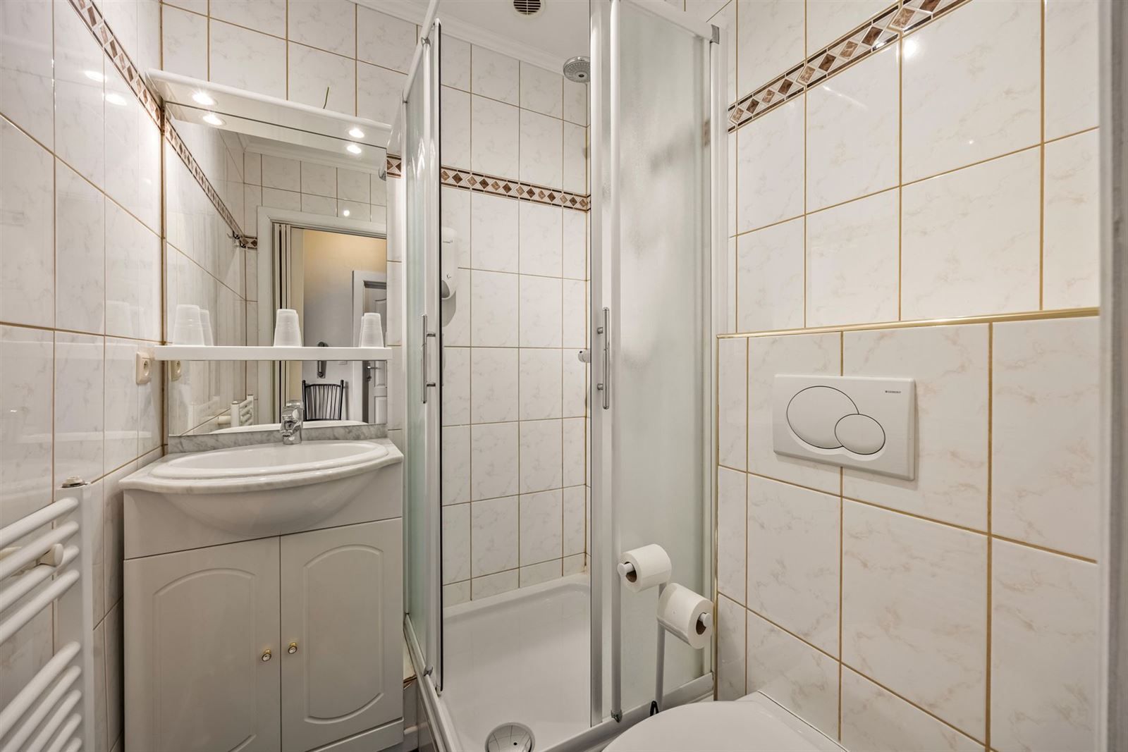 Ruime opbrengsteigendom te koop in Durbuy foto 20