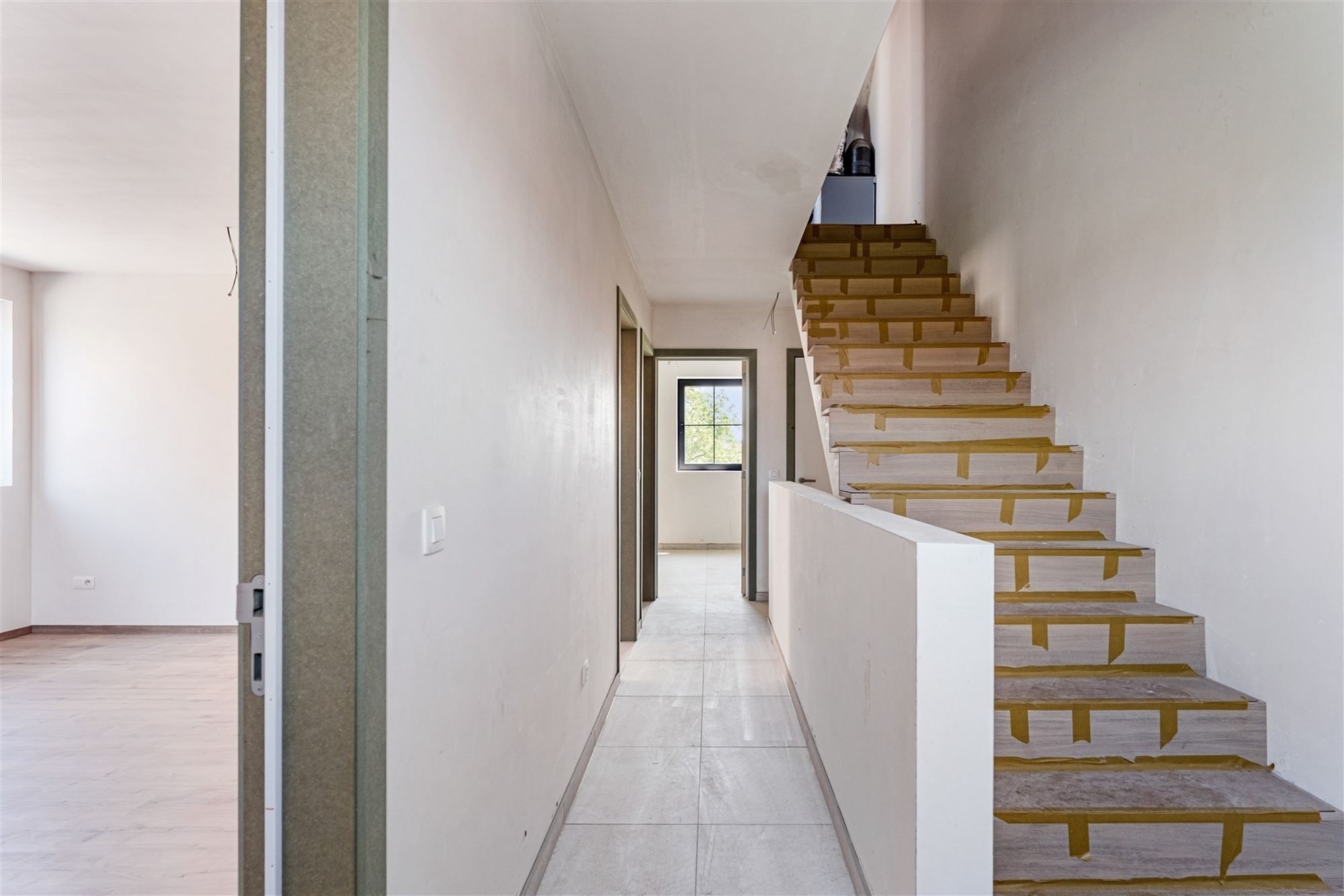 Afgewerkte BEN-woning op zeer rustige locatie te Molenbeersel foto 15