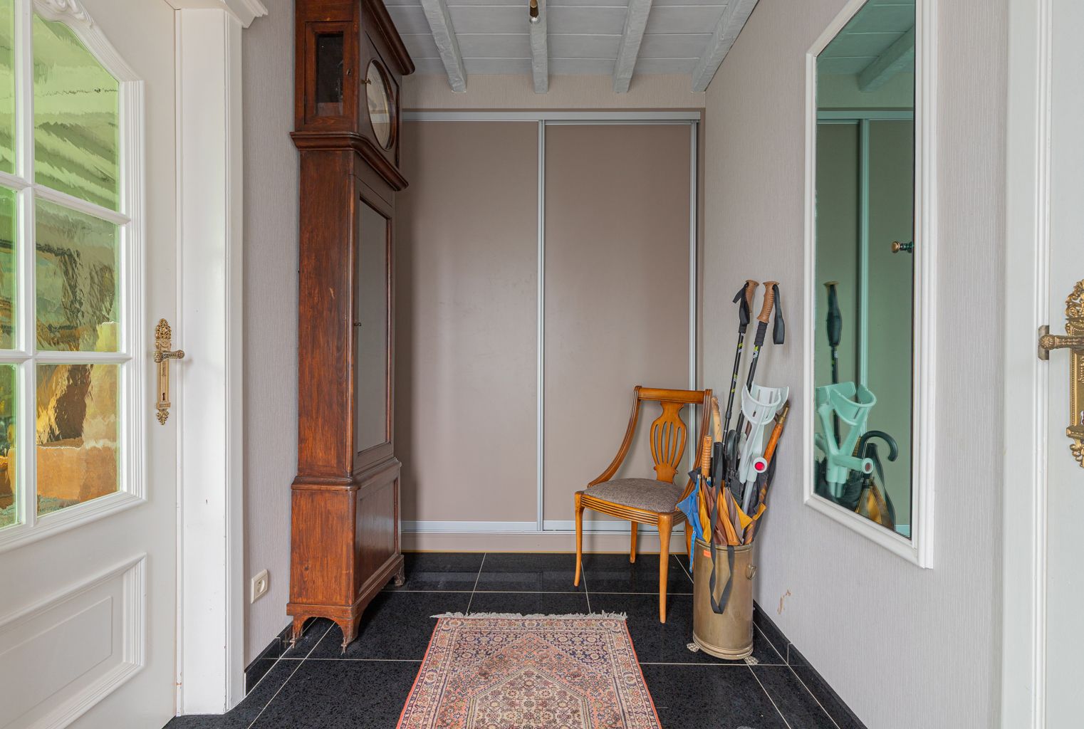 Rustig gelegen bungalow met 3 slaapkamers! foto 2