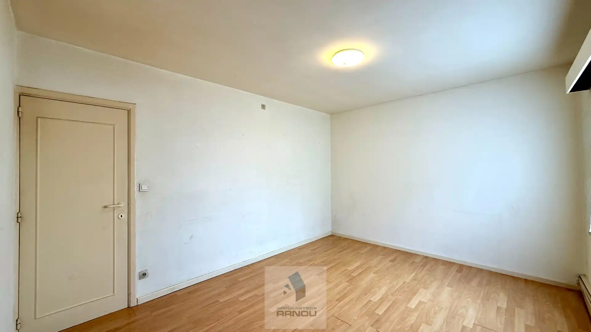 Ruim en lichtrijk appartement met 3 slaapkamers foto 13