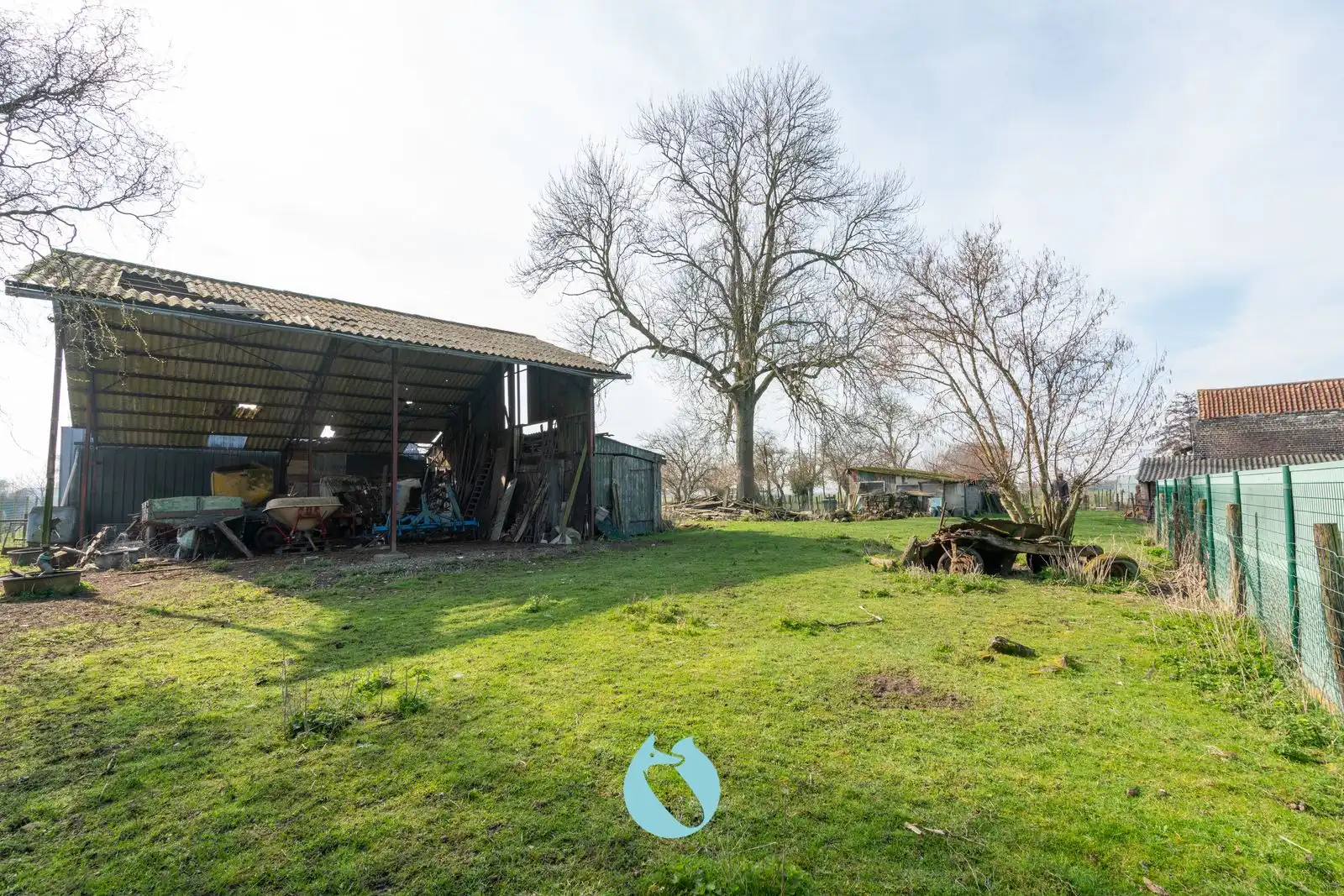 Te renoveren hoeve op unieke ligging (perceel 19.617m²) foto 6