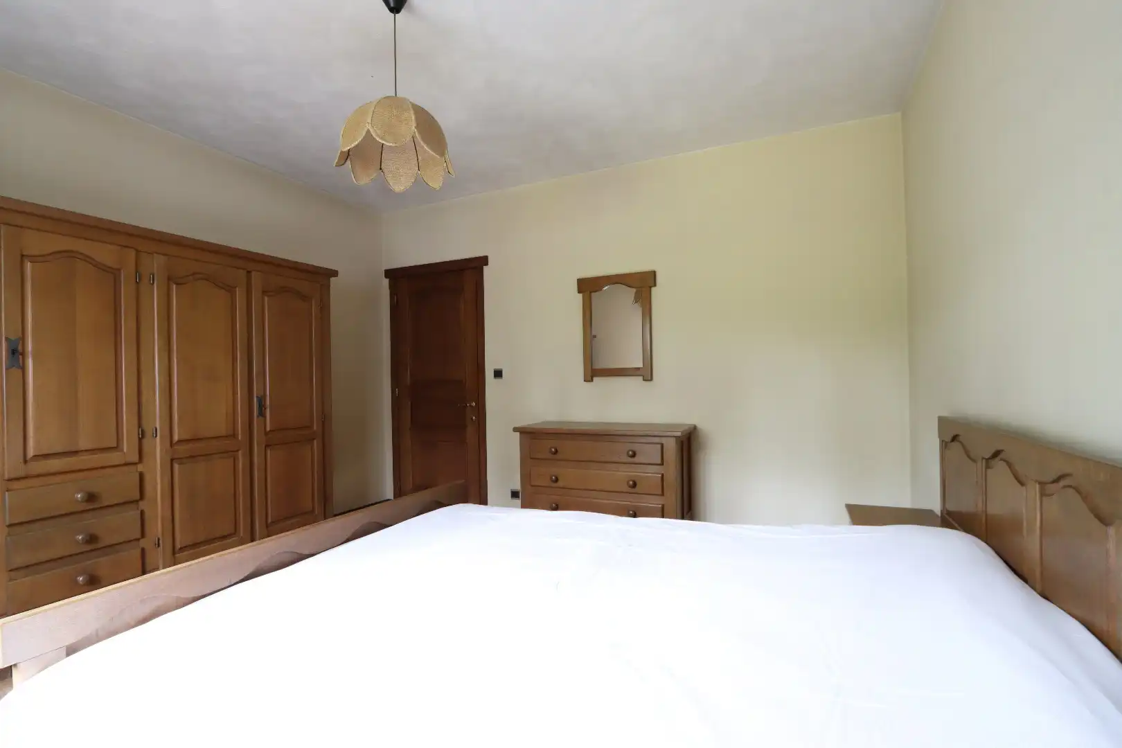 Degelijk gebouwd landhuis  foto 15