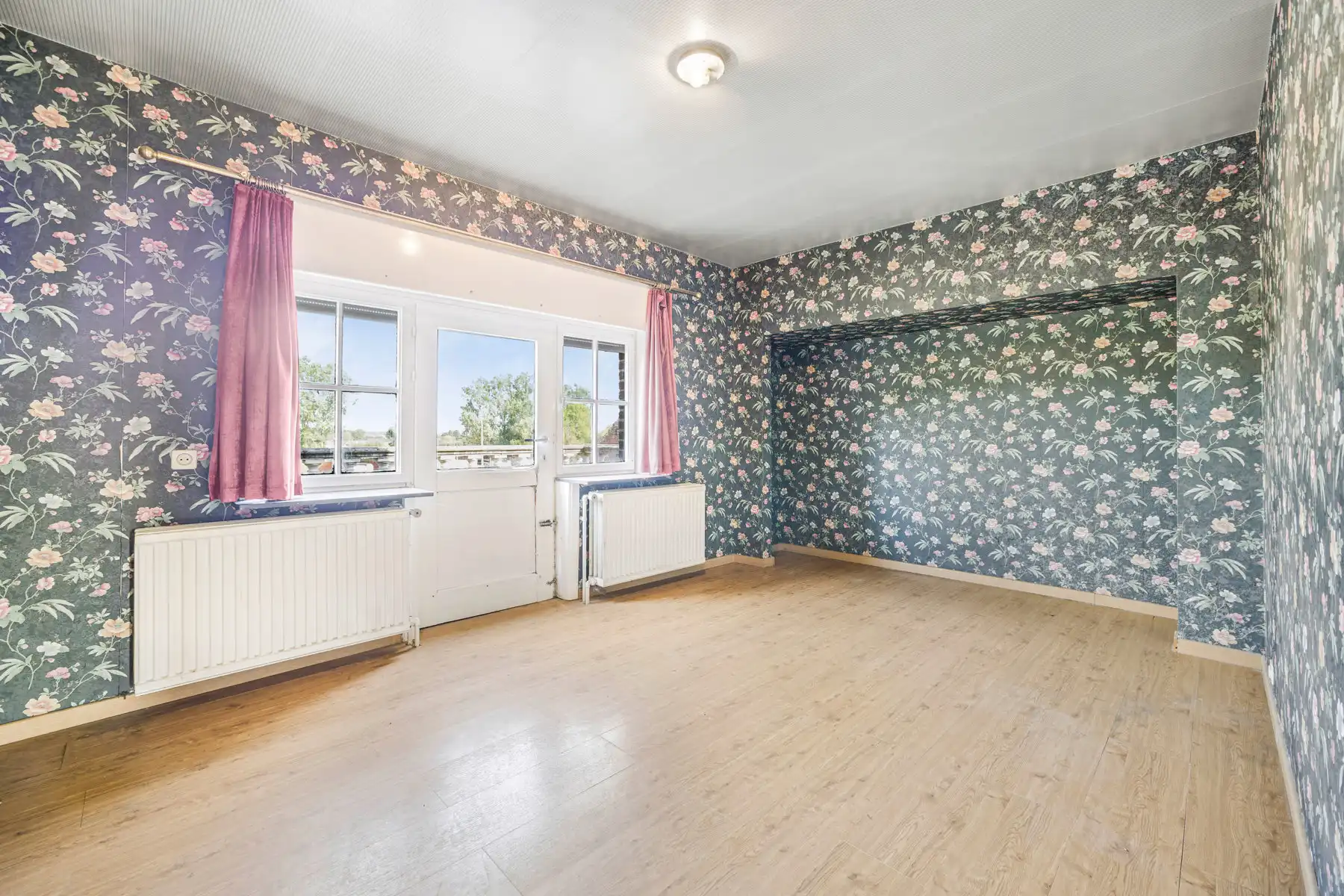 Gunstig gelegen woning met garage foto 18