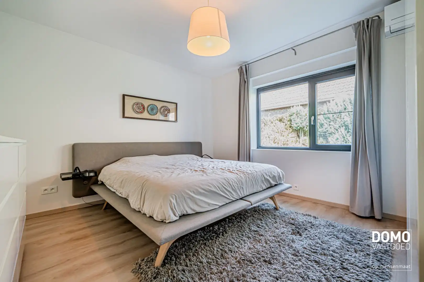 INSTAPKLARE GEZINSWONING MET 3 SLAAPKAMERS, EPC-LABEL A EN ZONNIGE TUIN IN KERMT foto 11