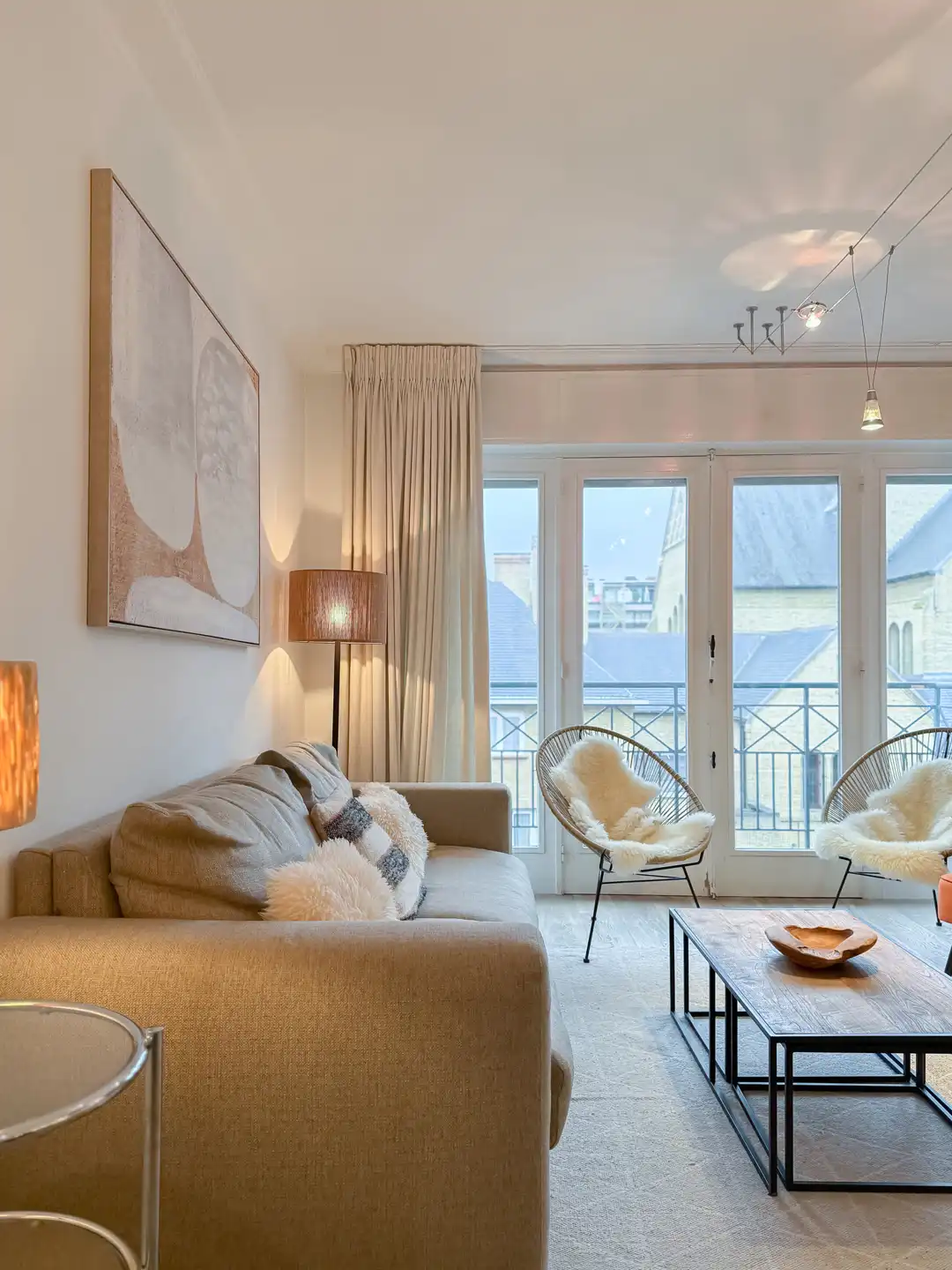 Zonnig appartement met open uitzicht op de Heilig Hartkerk foto 13