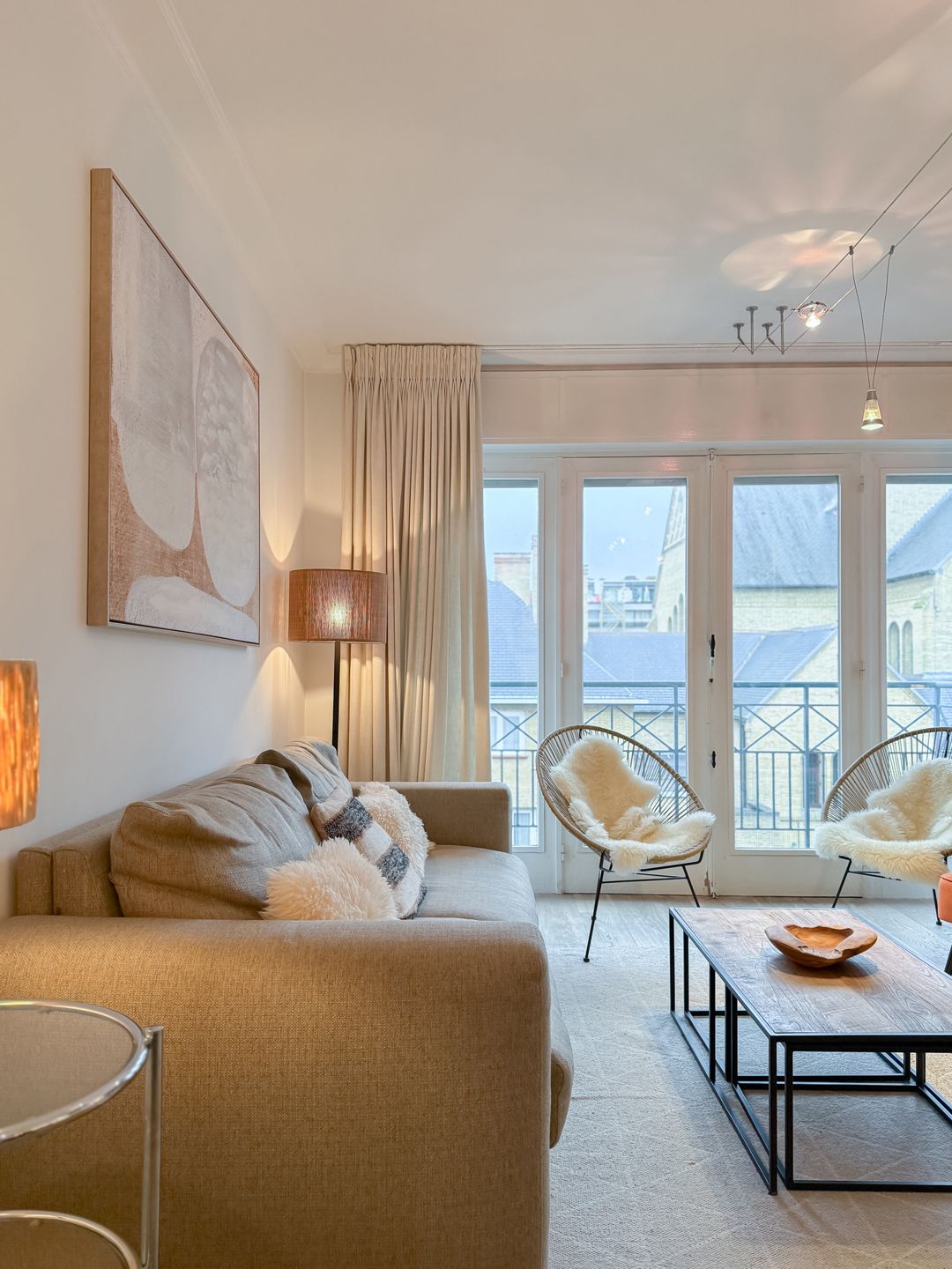 Zonnig appartement met open uitzicht op de Heilig Hartkerk foto 13