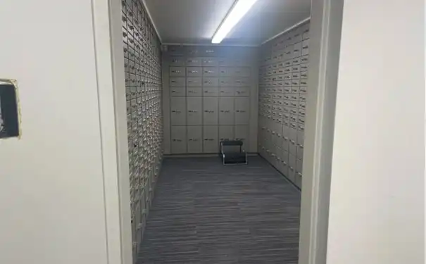 375m² kantoor/praktijkruimte foto 8
